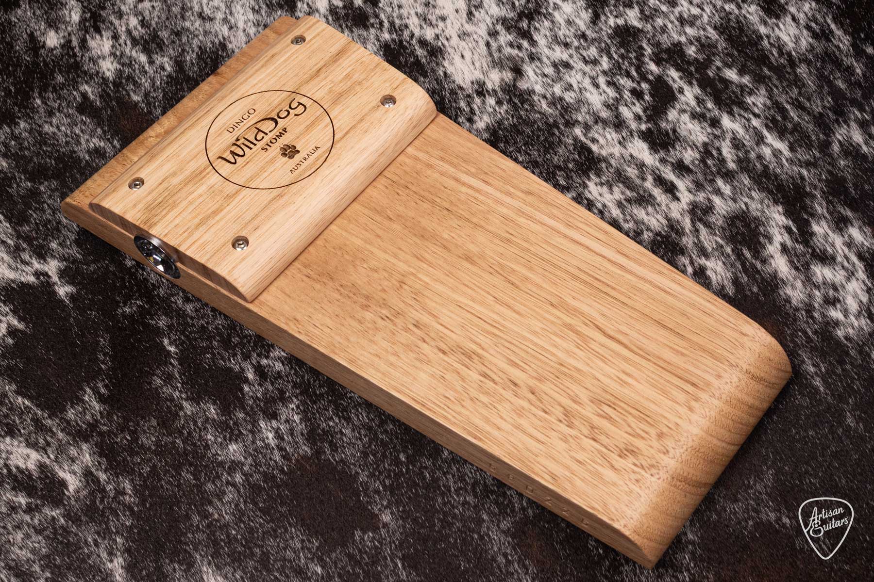 Wild Dog Dingo Stomp Box - 680226