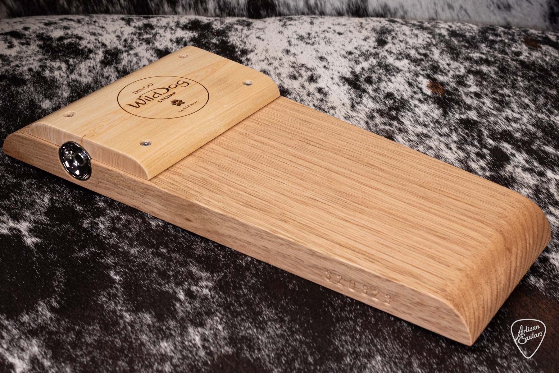 Wild Dog Dingo Stomp Box - 16664