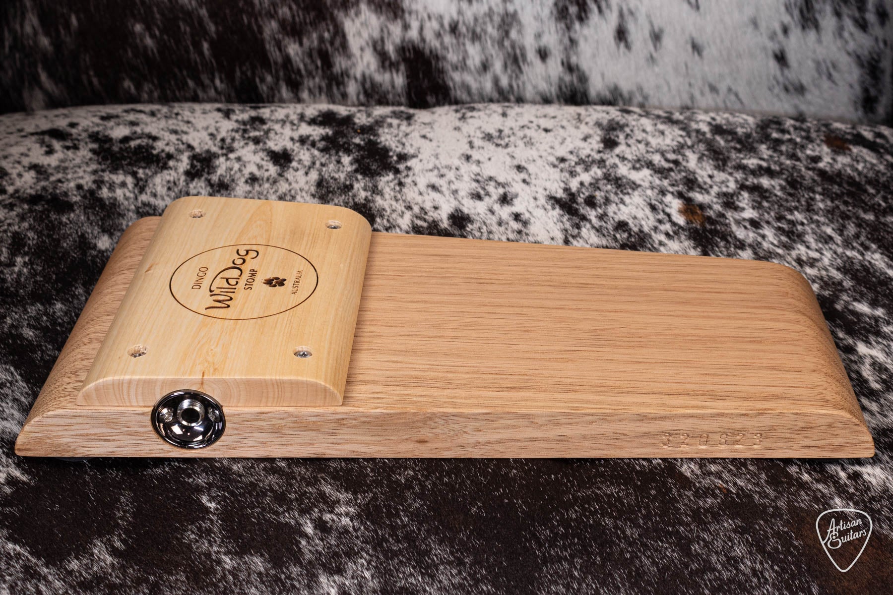 Wild Dog Dingo Stomp Box - 16664