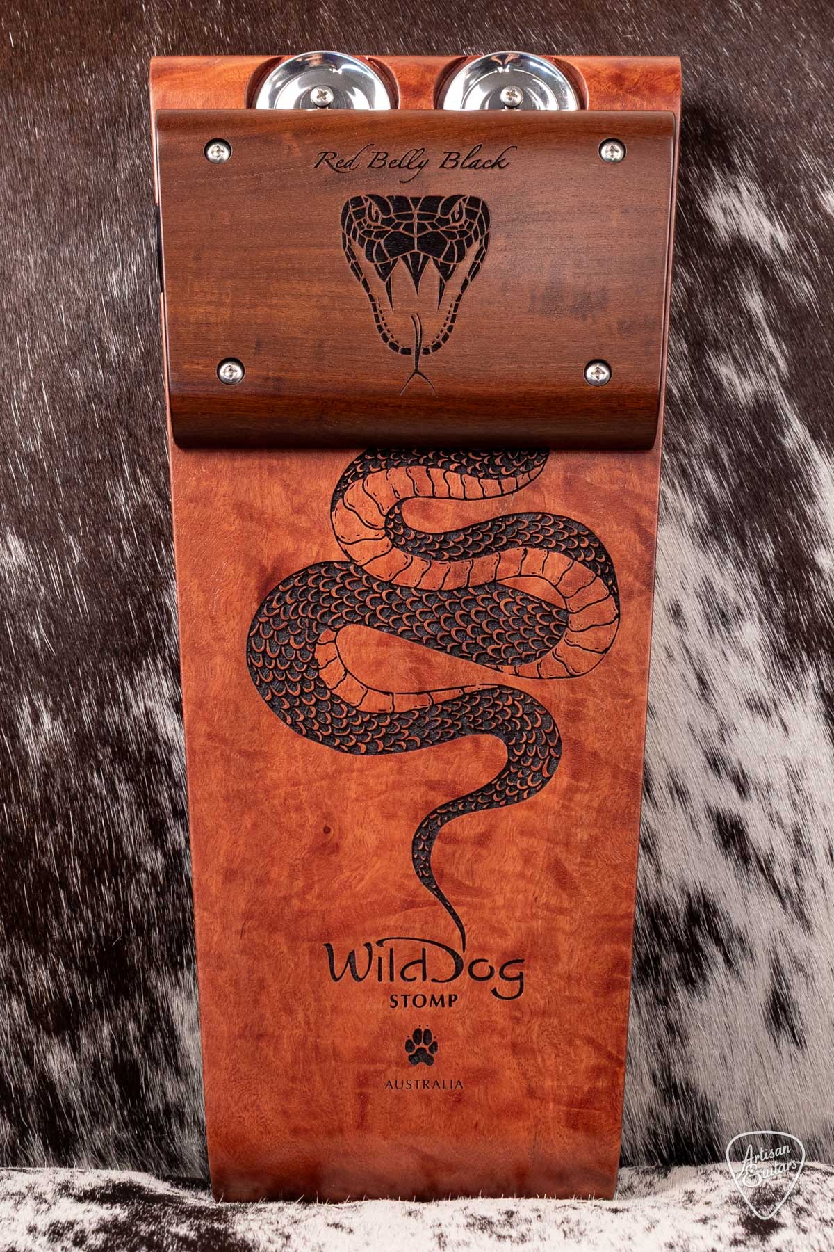 Wild Dog Red Belly Black Stomp Box -  890426