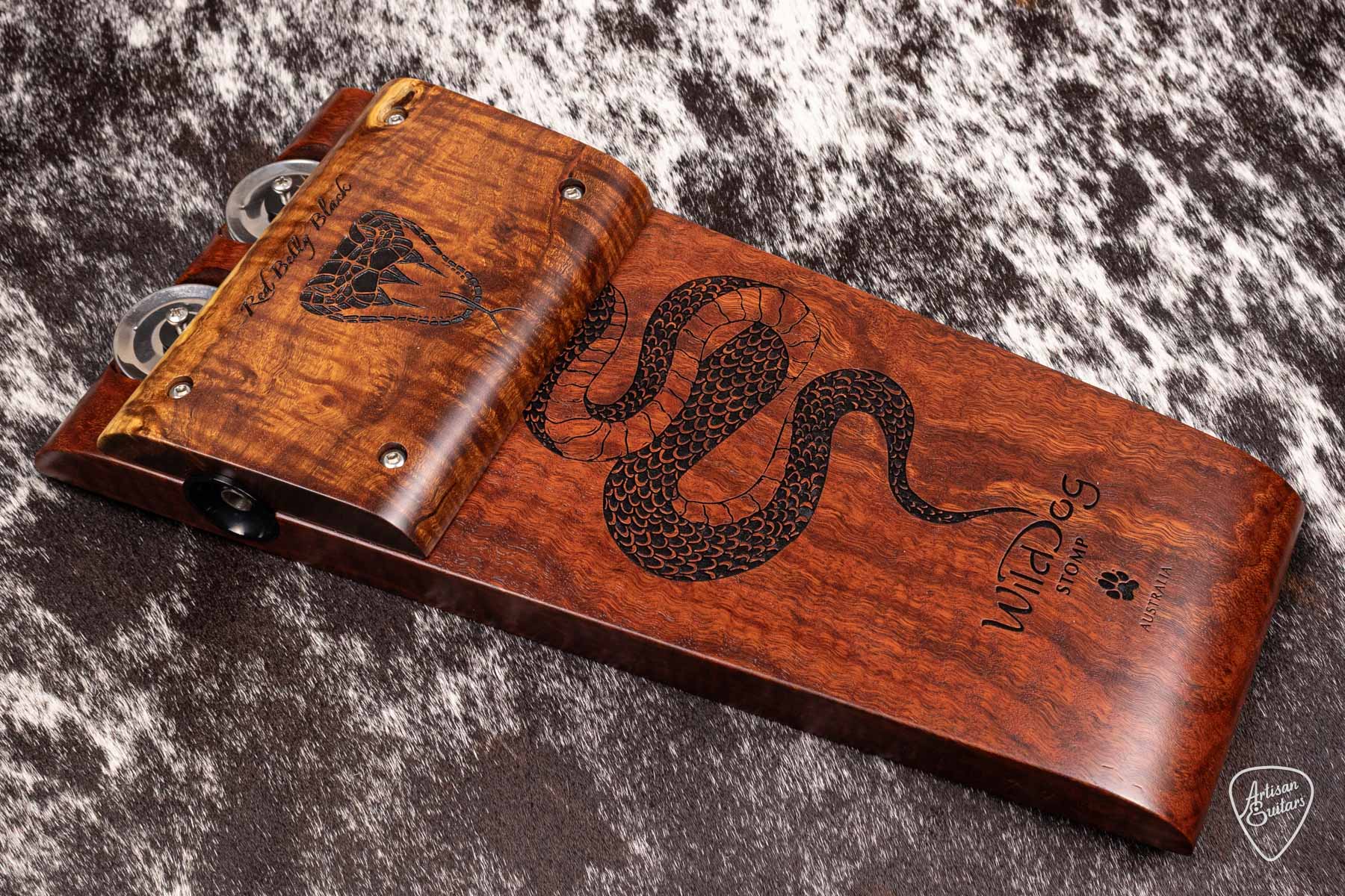 Wild Dog Red Belly Black Stomp Box -  990725