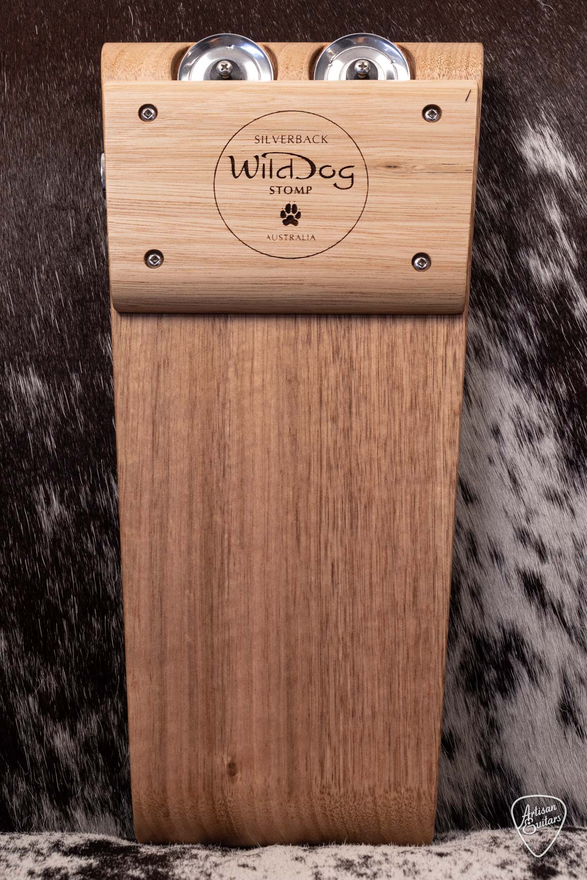 Wild Dog Silverback Stomp Box with Jingles - 1301124