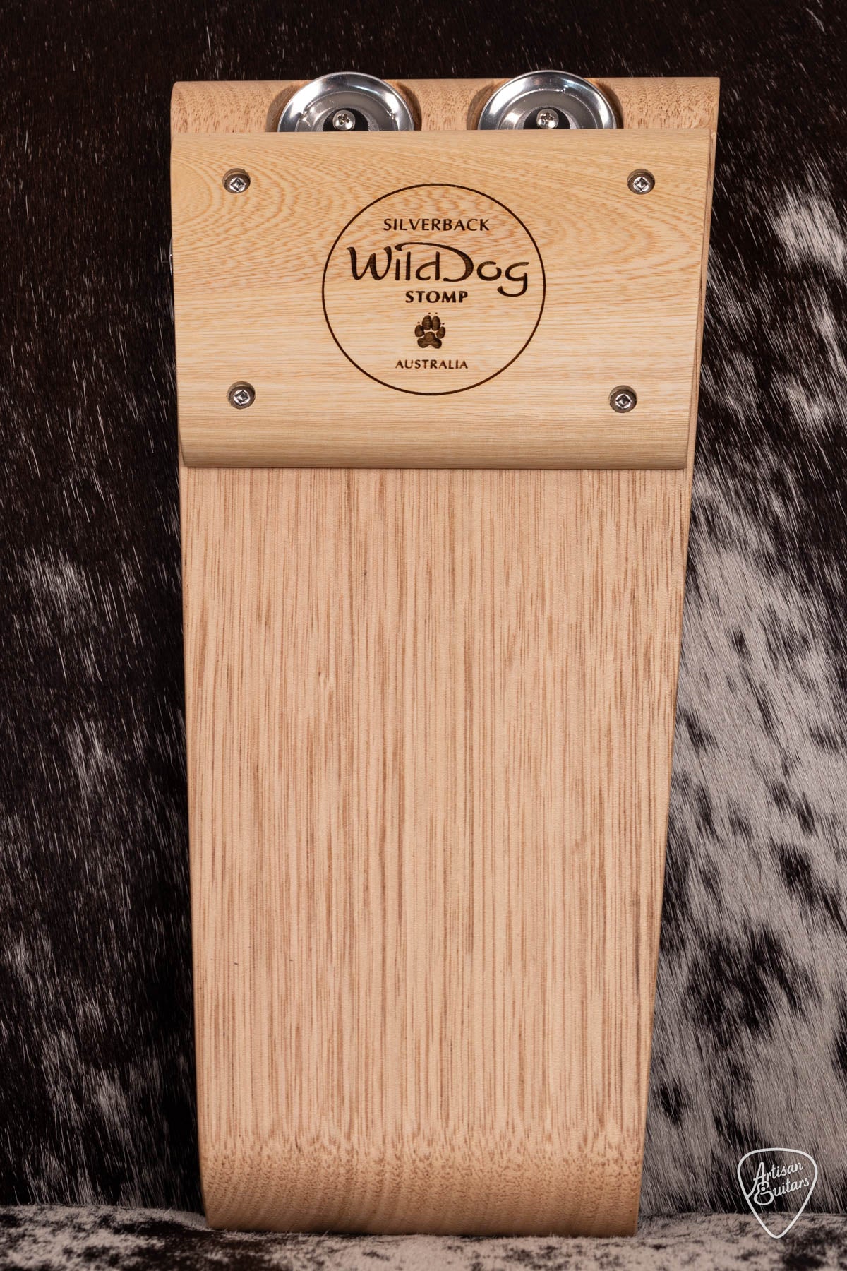 Wild Dog Silverback Stomp Box with Jingles - WD-450823