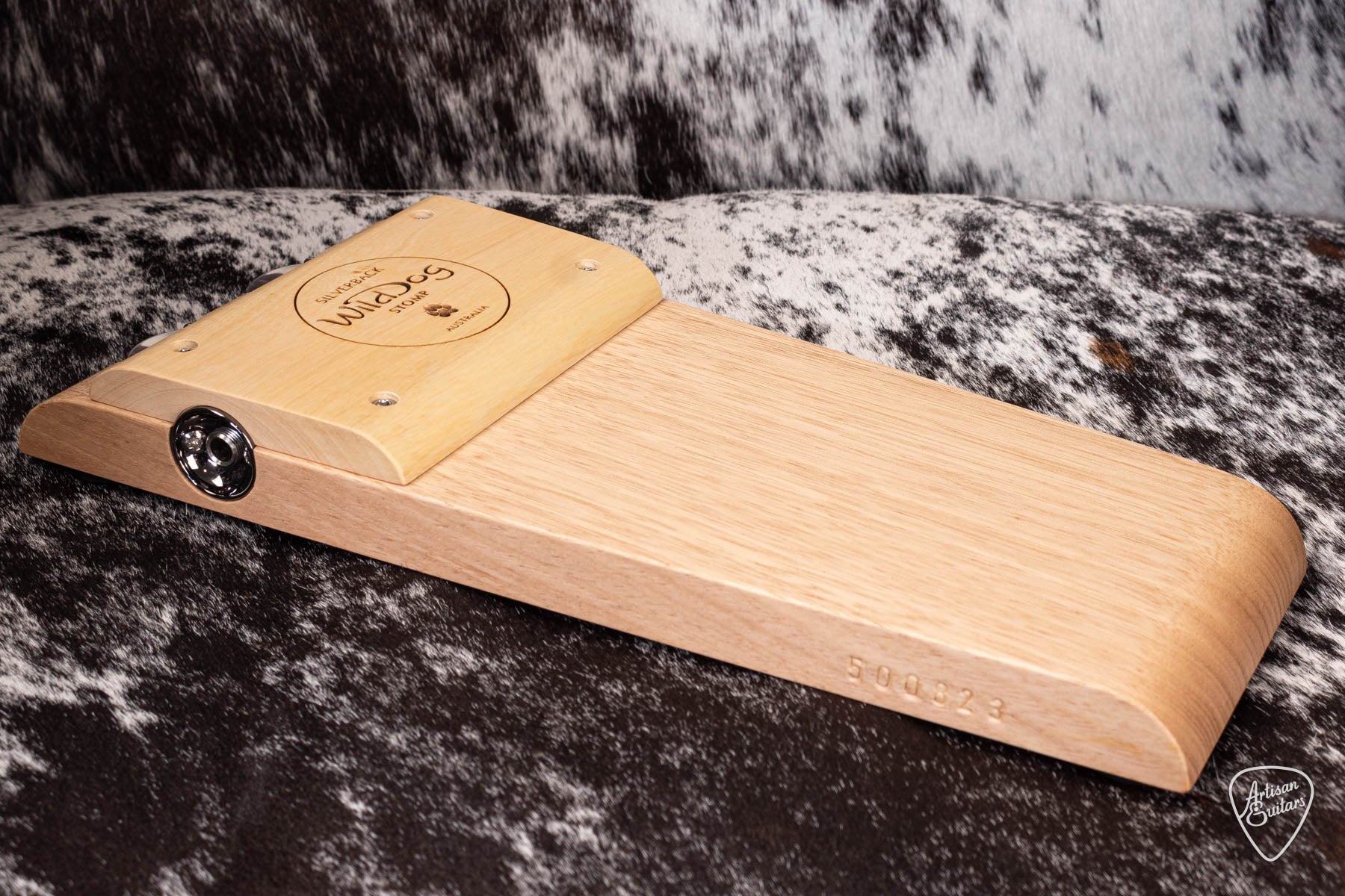Wild Dog Silverback Stomp Box with Jingles - 16673