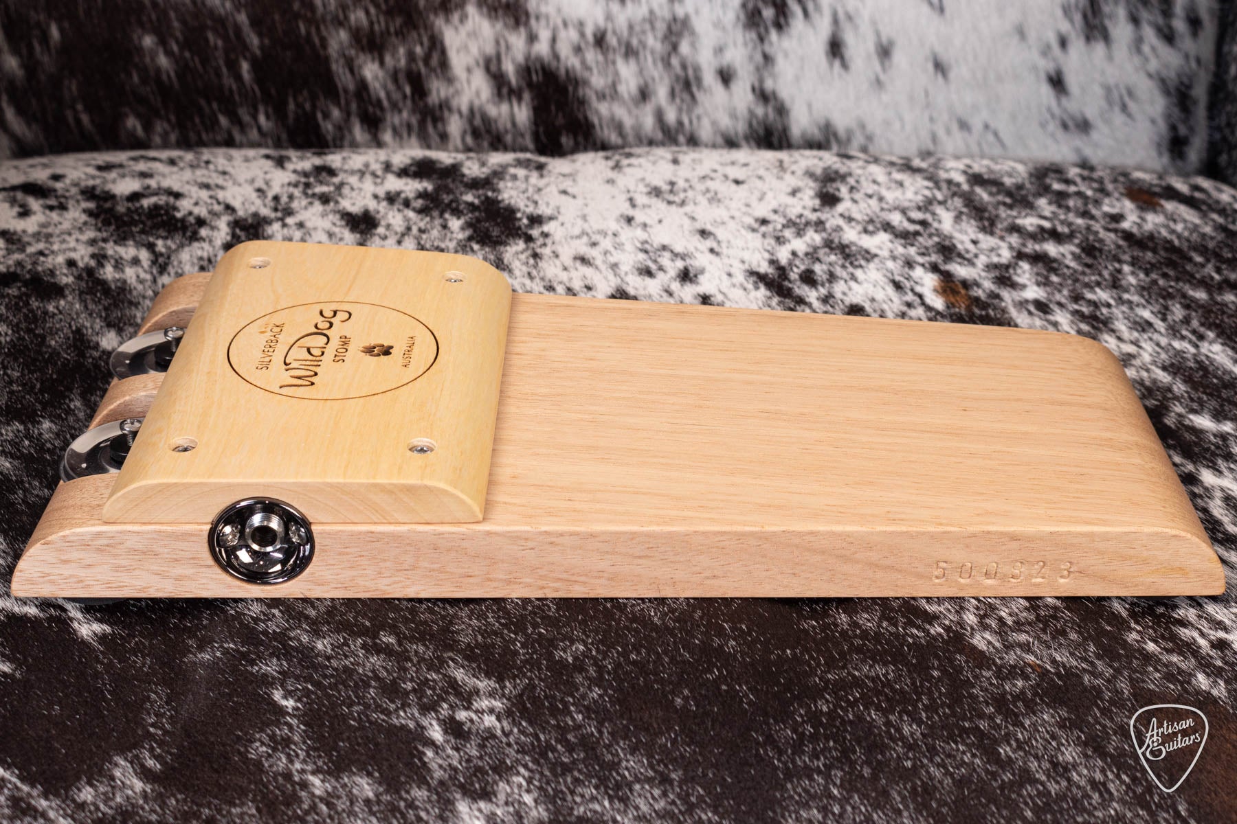 Wild Dog Silverback Stomp Box with Jingles - 16673