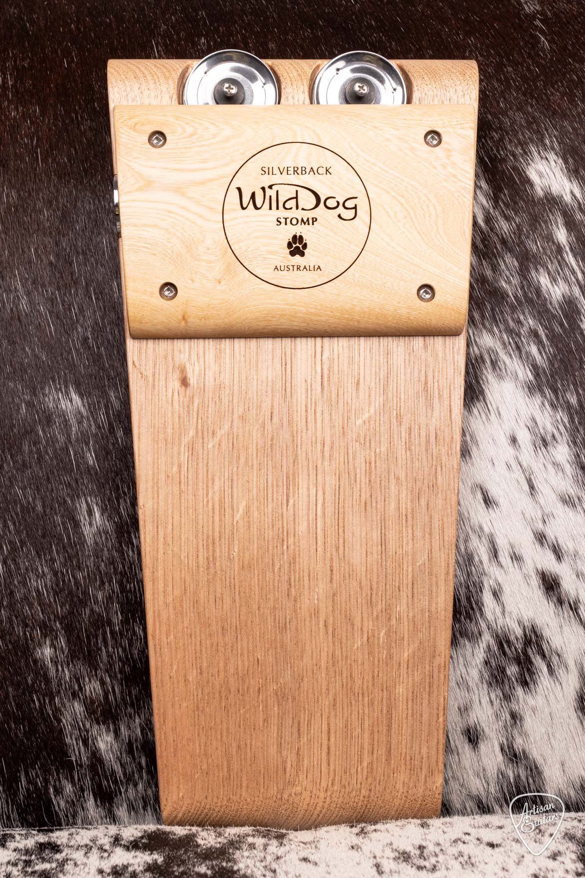 Wild Dog Silverback Stomp Box with Jingles - WD-541123