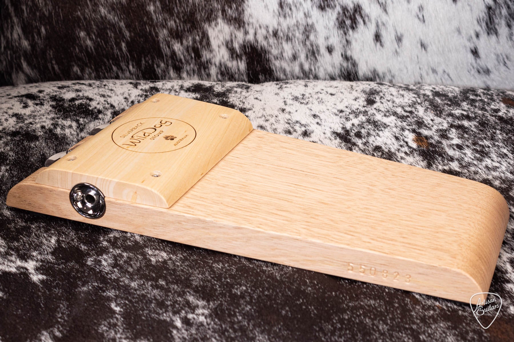 Wild Dog Silverback Stomp Box with Jingles - 16675