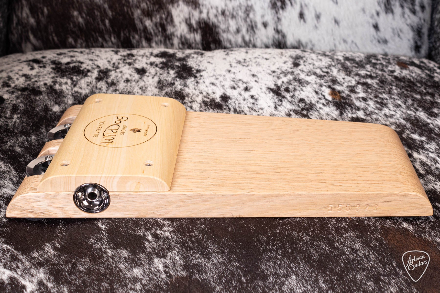 Wild Dog Silverback Stomp Box with Jingles - 16675