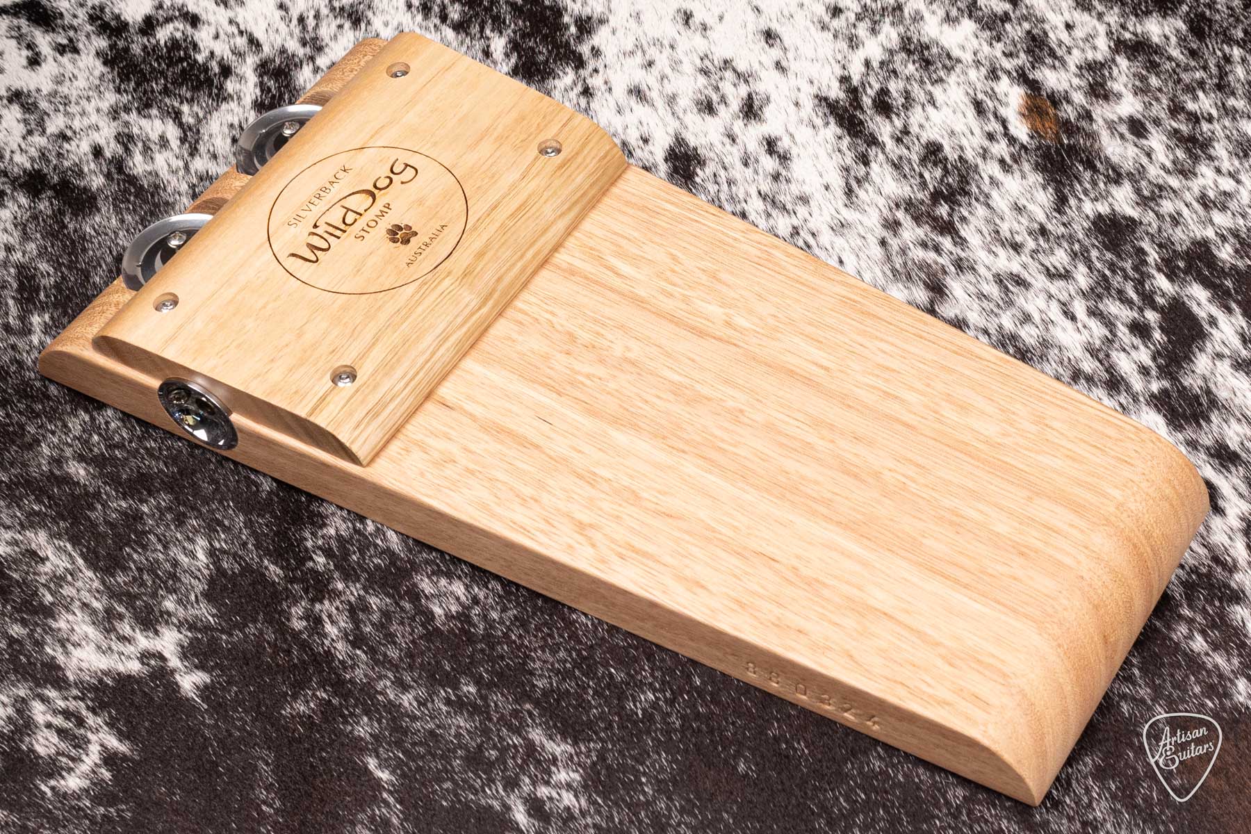 Wild Dog Silverback Stomp Box with Jingles - WD-880324