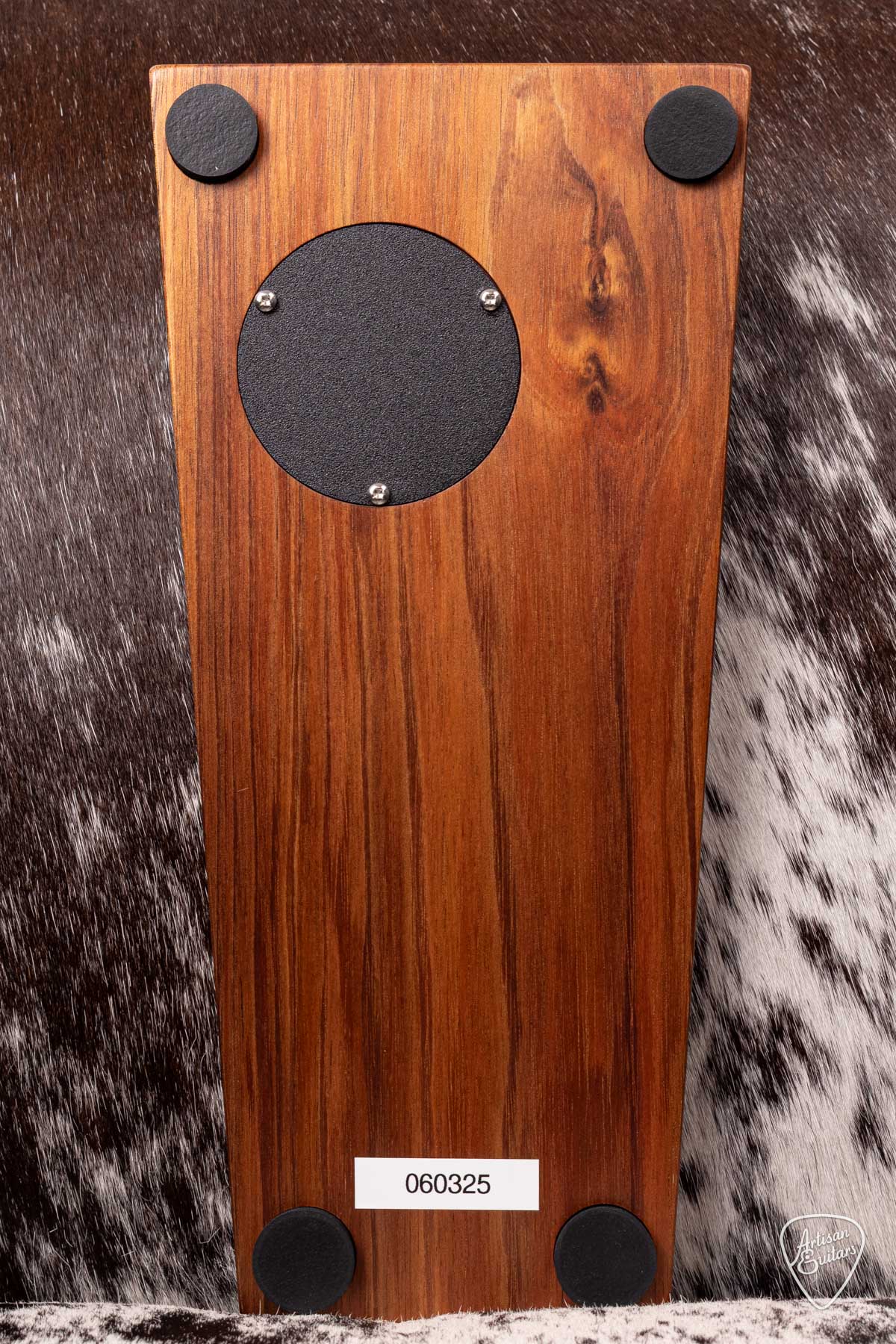 Wild Dog Yowie Stomp Box - 060325