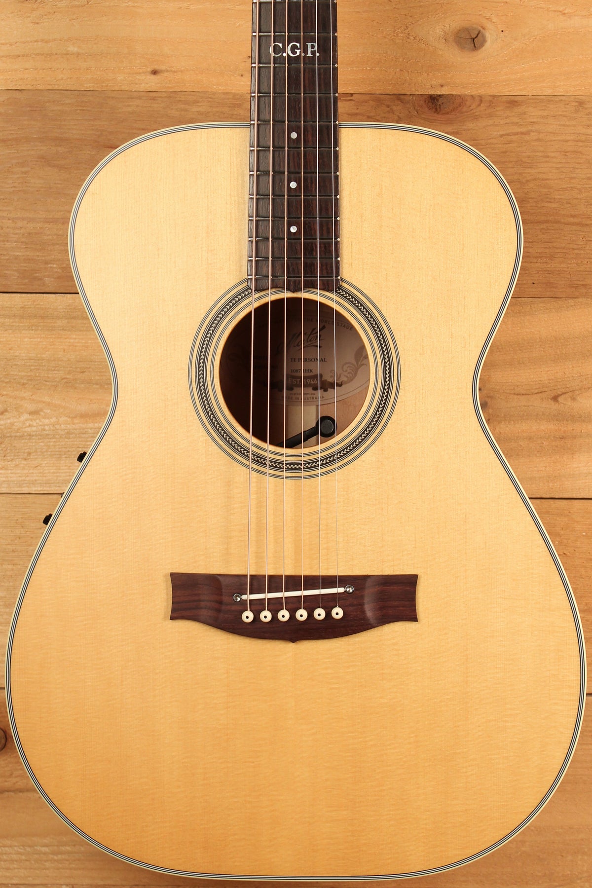 Maton Custom Shop T.E Personal Guitar Sitka Spruce & Queensland Maple ID-13080 - Artisan Guitars