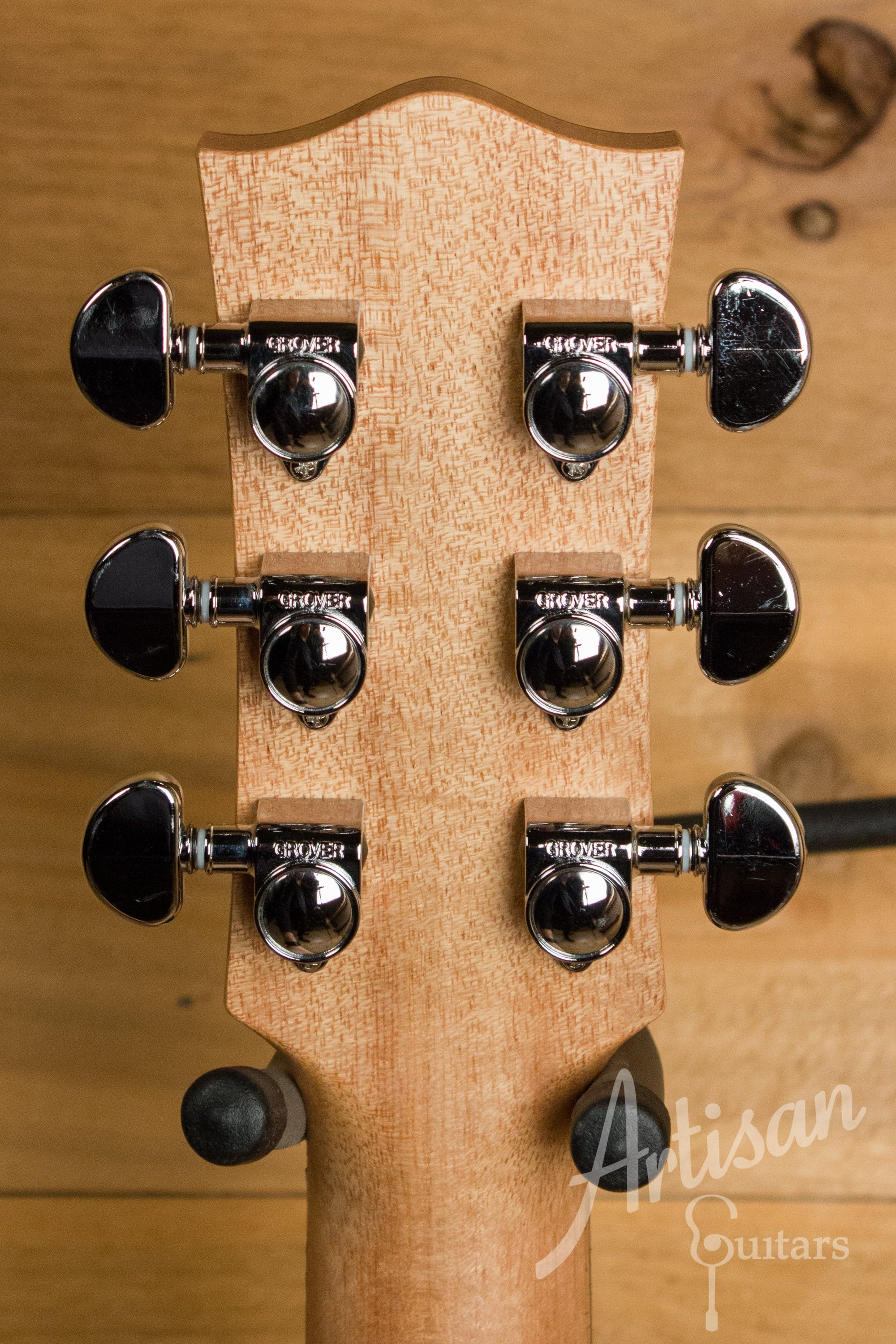 Maton SRS70 Jumbo Guitar Solid Road Series Acoustic Electric AP5 Pro ID-11064 - Artisan Guitars
