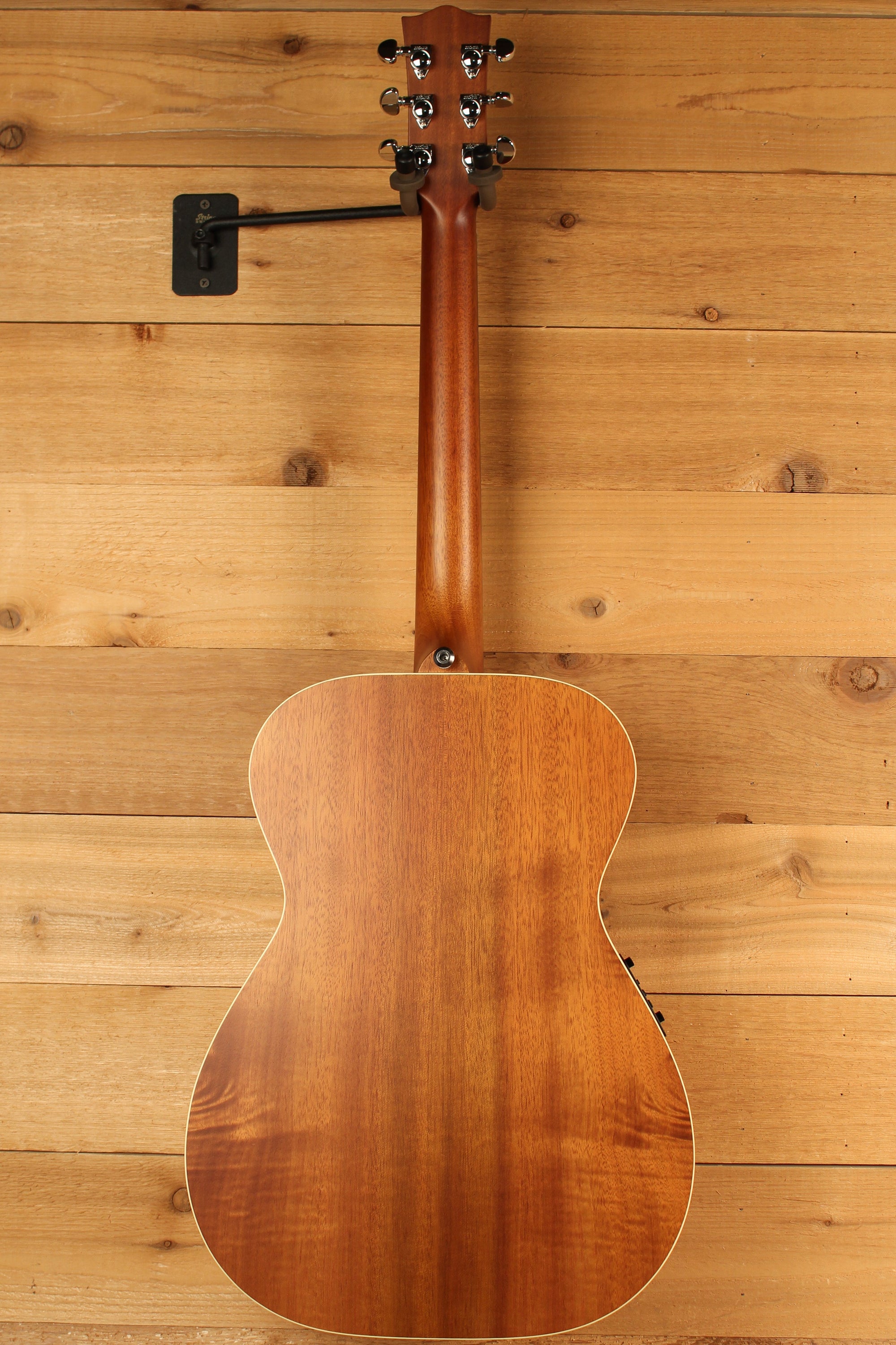 Maton EBG 808 TE Tommy Emmanuel Signature Guitar ID-13462 - Artisan Guitars