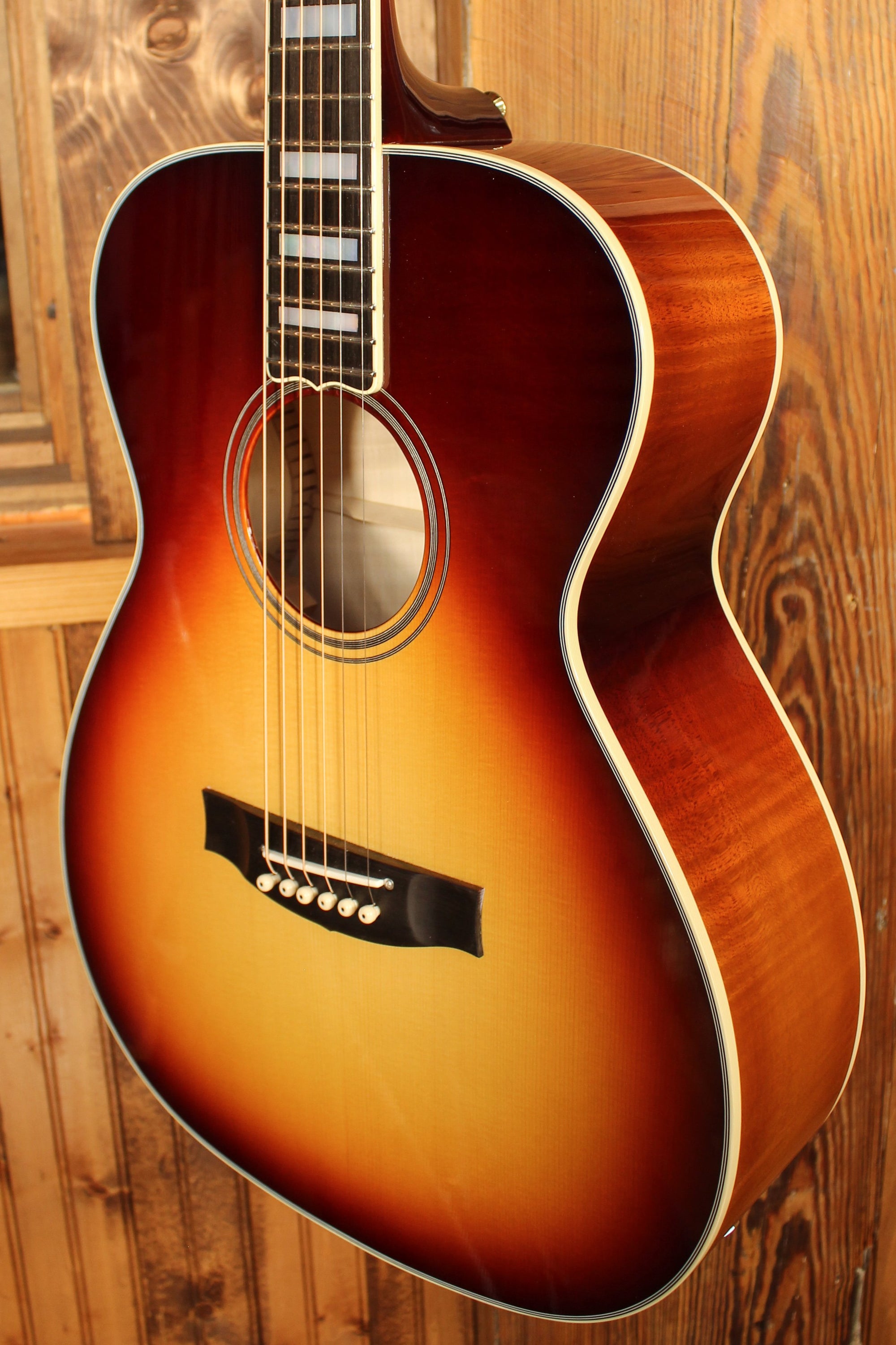 Maton Custom Shop Traditional w/ European Spruce & English Maple ID-13789 - Artisan Guitars