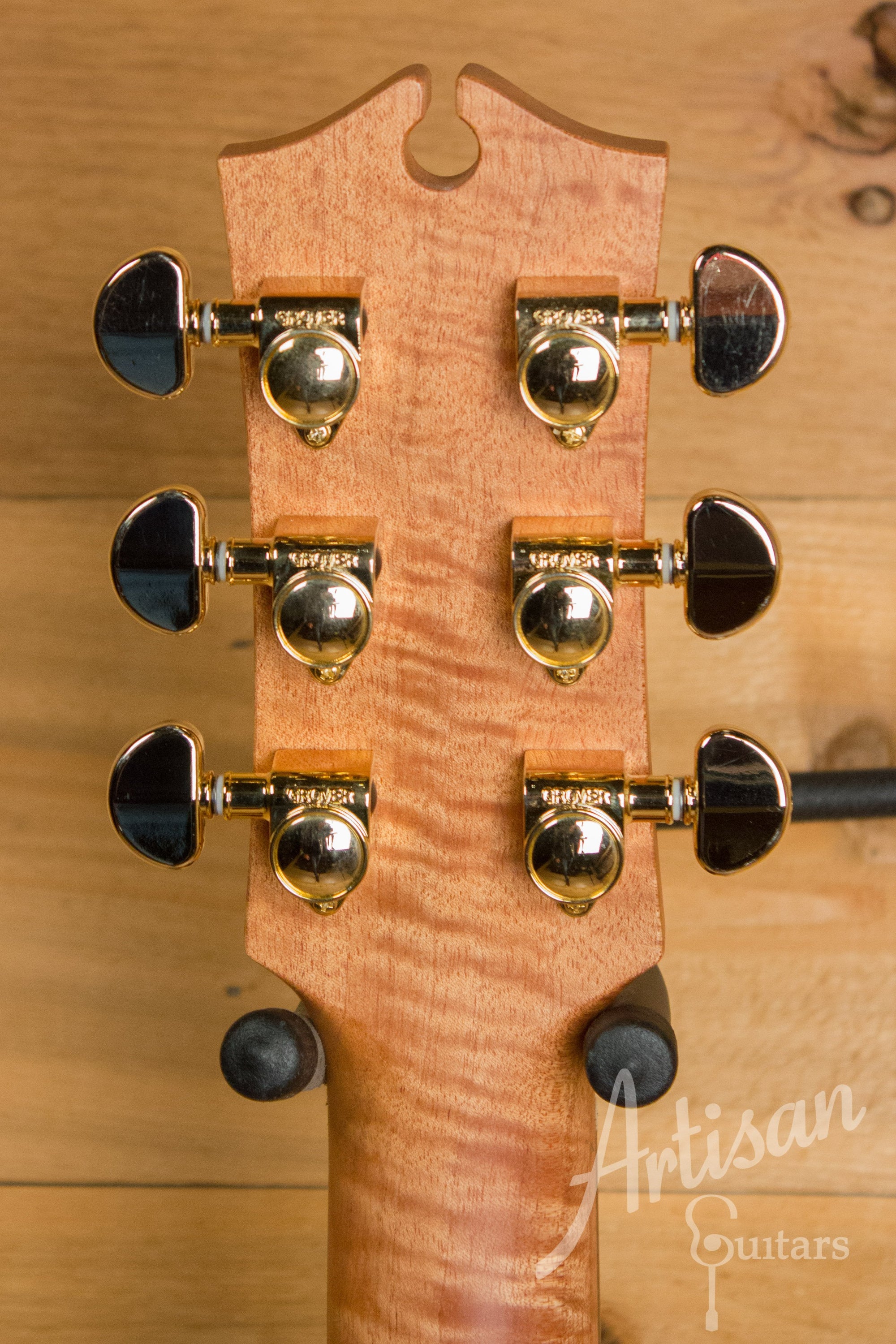 Maton EBG808 Artist Series Sitka Spruce and Blackwood ID-11194 - Artisan Guitars