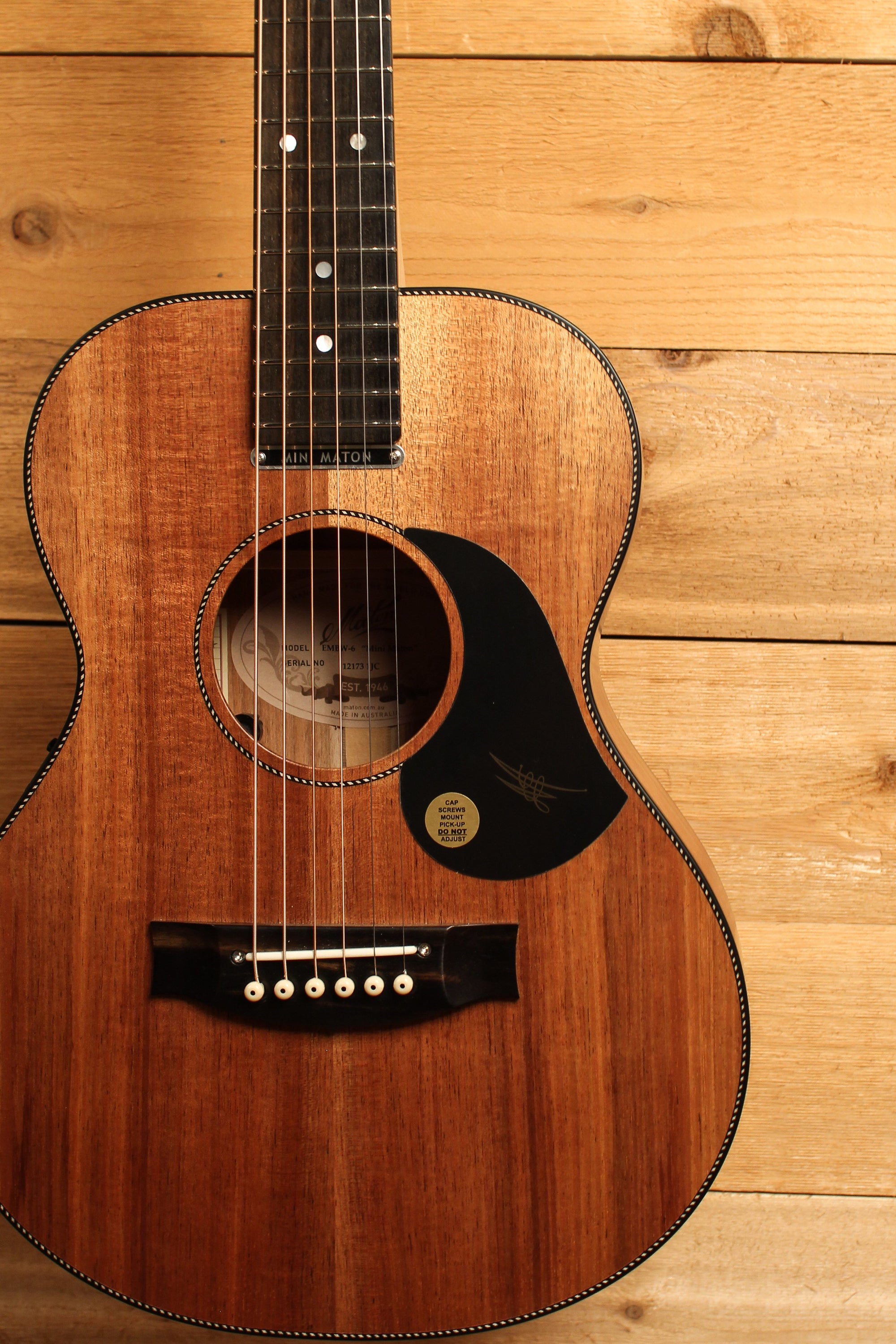 Maton EMBW6 Mini Guitar w/ Blackwood Top, Back & Sides and AP5 Pro Pickup System ID-13366 - Artisan Guitars
