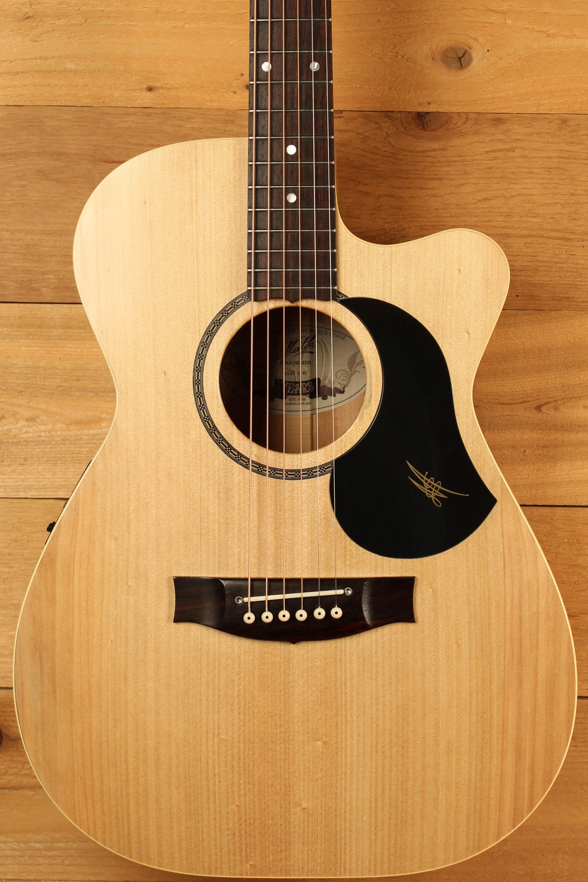 Maton Performer Series Bunya & Queensland Maple w/ Cutaway Pre-Owned 2017 ID-13716 - Artisan Guitars