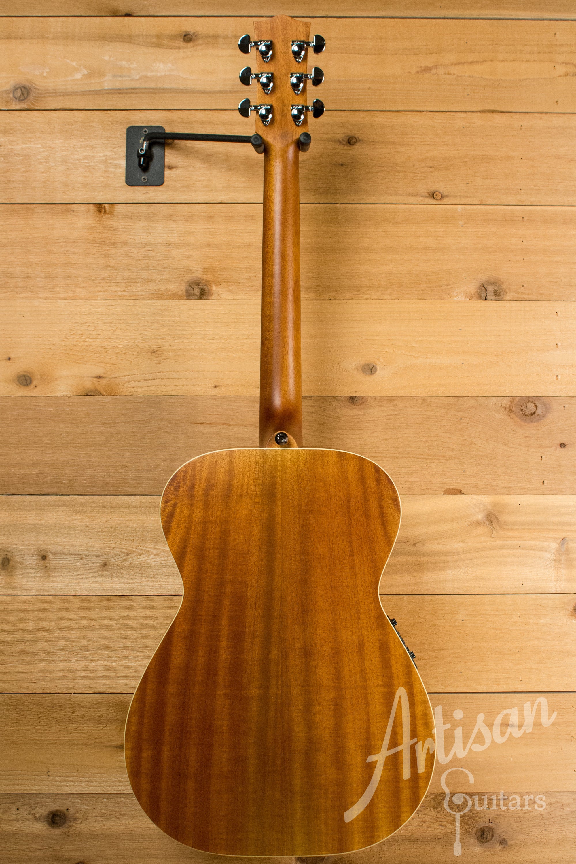 Maton EBG 808 TE Tommy Emmanuel Signature Guitar ID-11059 - Artisan Guitars