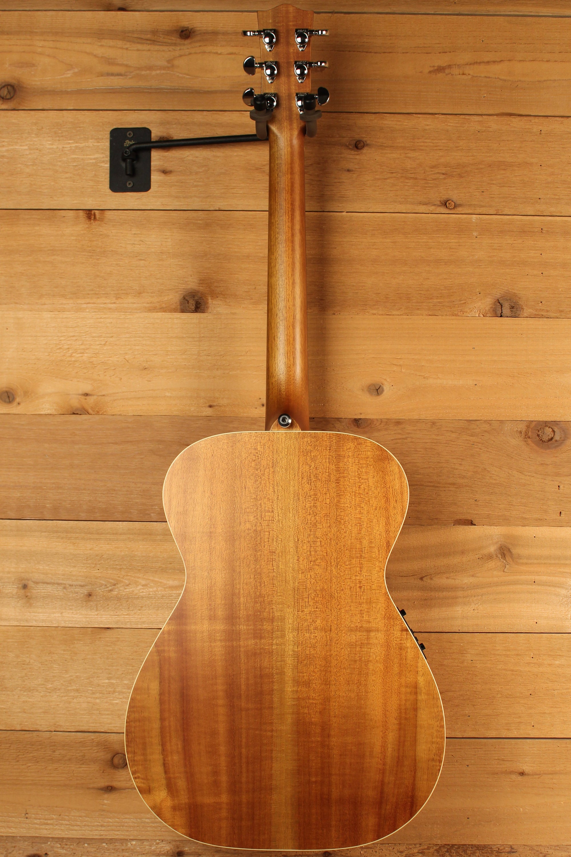 Maton EBG 808 TE Tommy Emmanuel Signature Guitar ID-13609 - Artisan Guitars