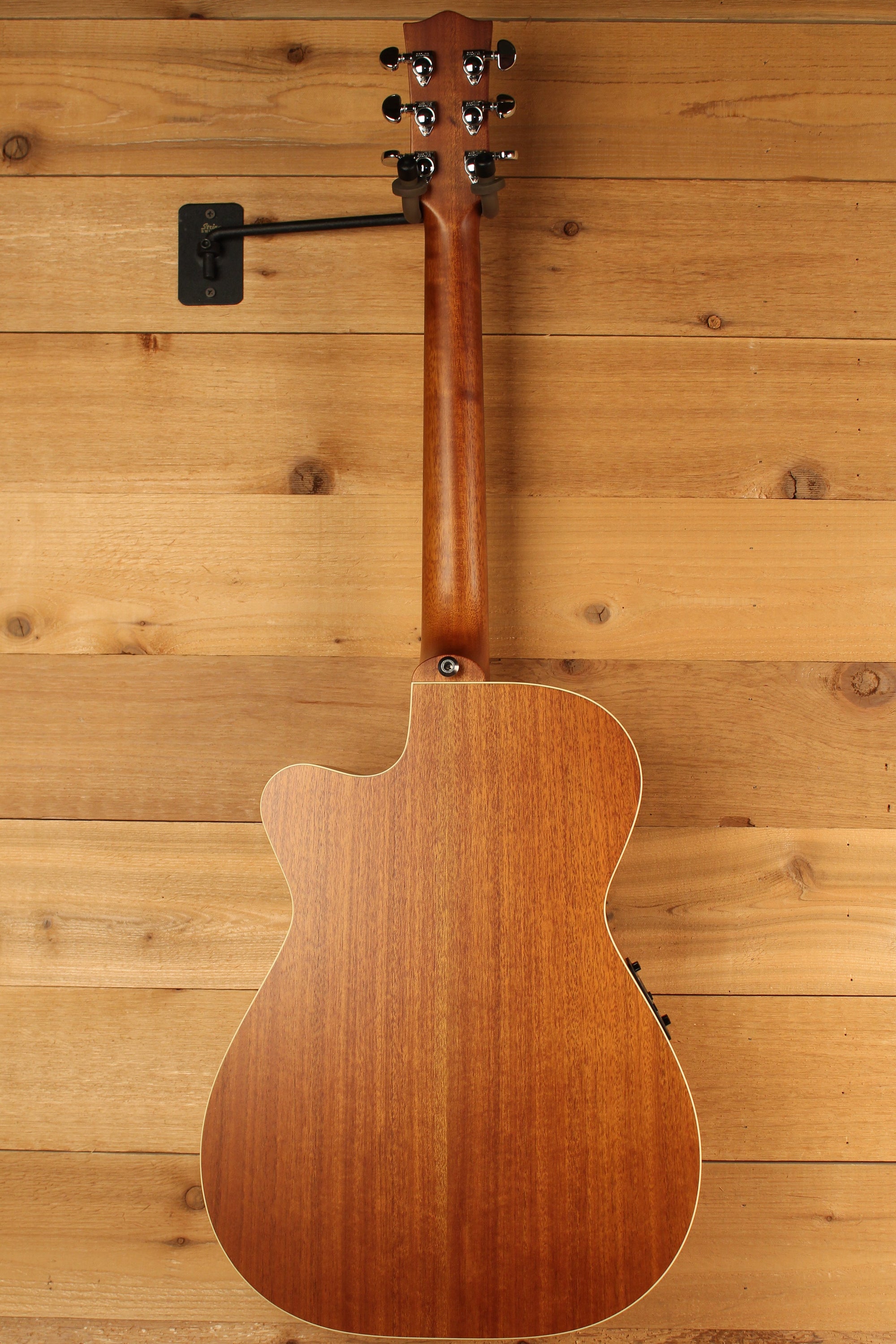 Maton EBG 808C TE Tommy Emmanuel Signature Guitar w/ Cutaway ID-13321 - Artisan Guitars