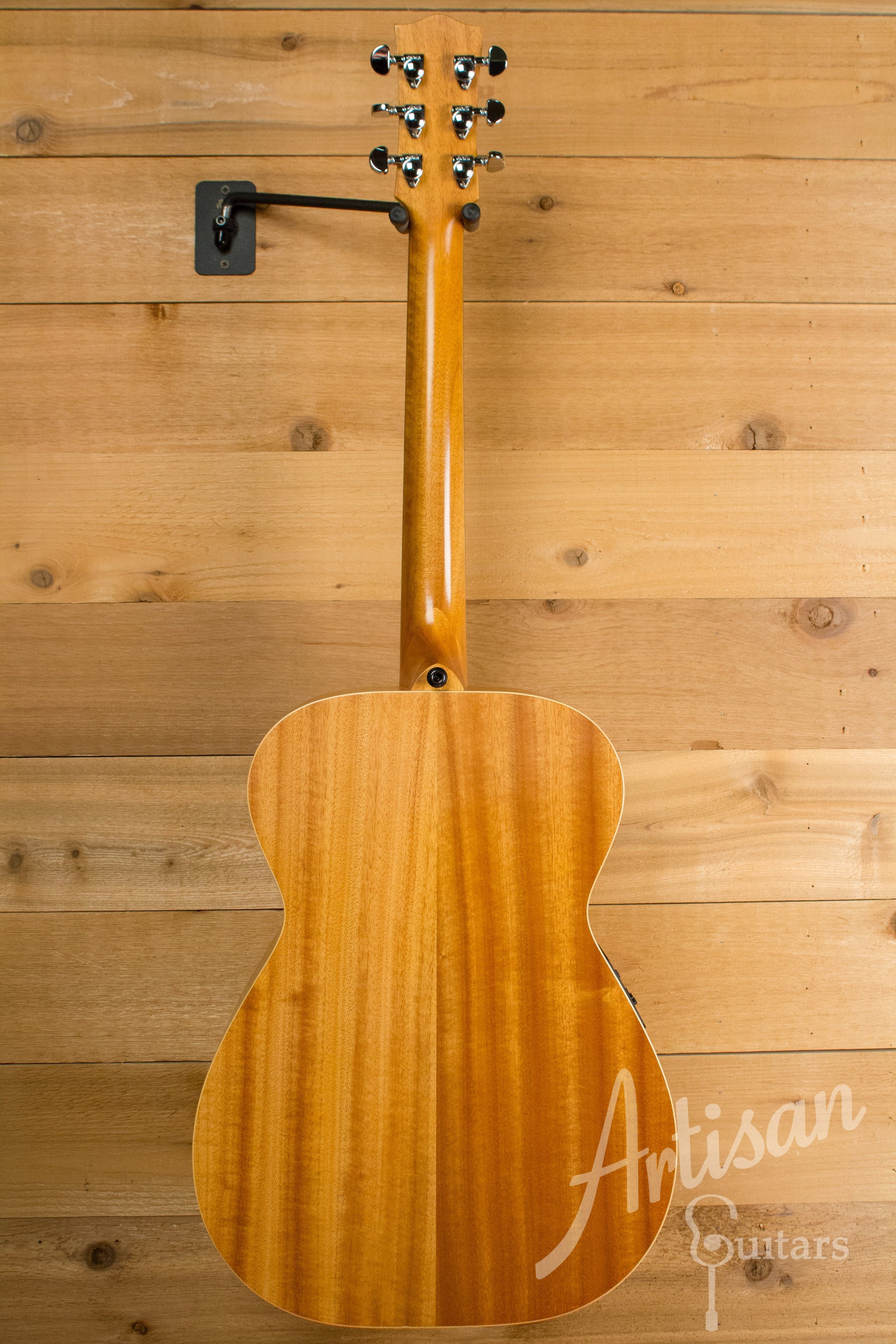 Maton EBG808TE Tommy Emmanuel Signature Sitka and Queensland Maple Pre-Owned 2011 ID-11130 - Artisan Guitars