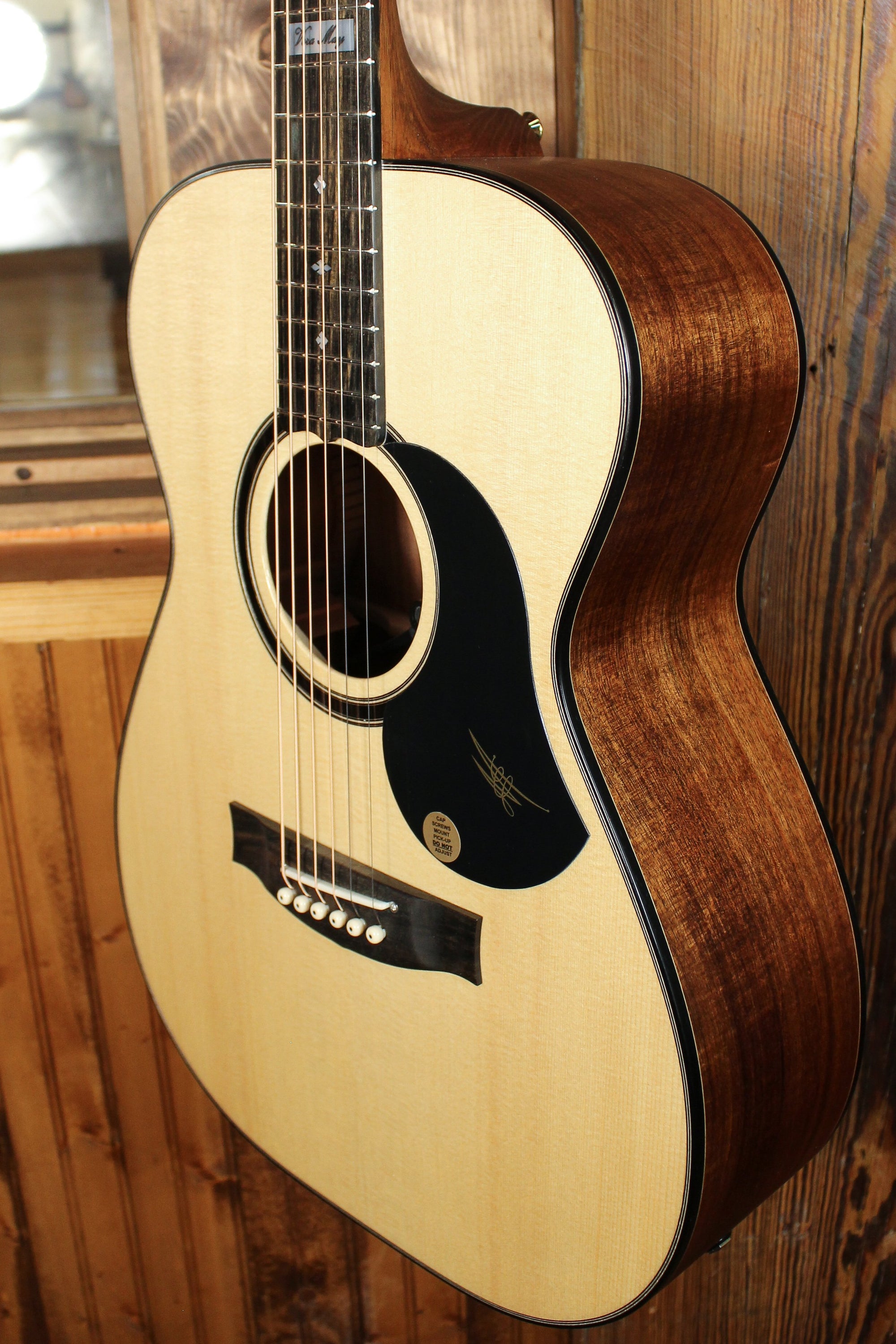 Maton Vera May Special w/ Lutz Spruce & Blackwood ID-13773 - Artisan Guitars
