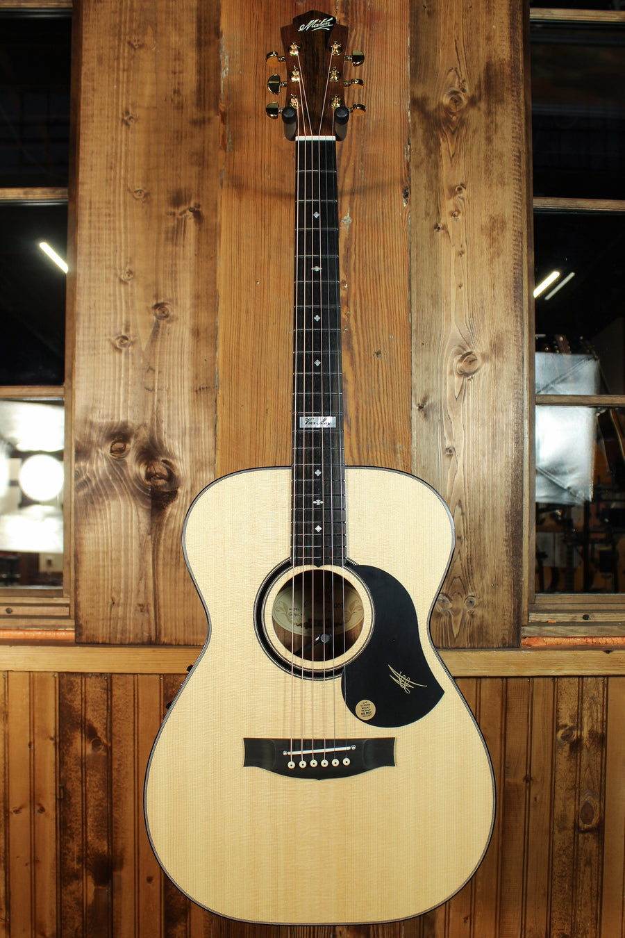 Maton Vera May Special w/ Lutz Spruce & Blackwood ID-13774 - Artisan Guitars