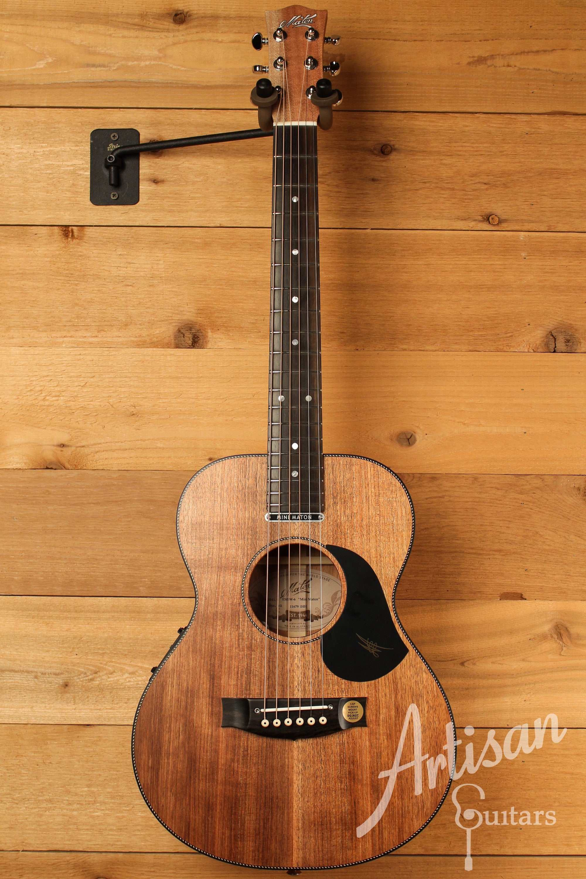 Maton EMBW6 Mini Guitar w/ Blackwood Top, Back & Sides and AP5 Pro Pickup System ID-12778 - Artisan Guitars