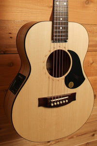 Maton EM6 Mini Guitar Sitka Spuce and Queensland Maple AP5 Original ID-13313 - Artisan Guitars