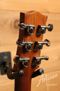 Maton EMTE Tommy Emmanuel Signature Mini Guitar Sitka Spuce and Queensland Maple ID-12090 - Artisan Guitars