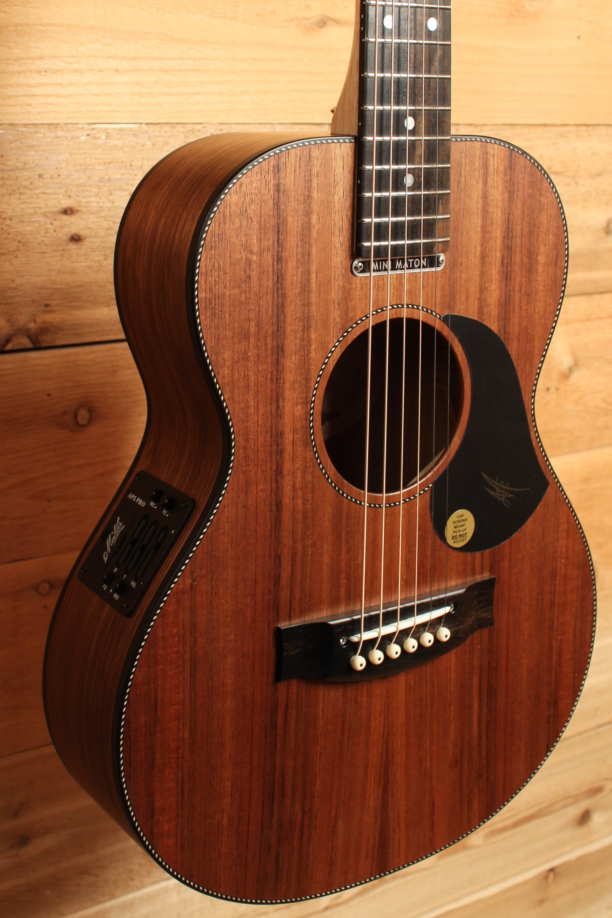 Maton EMBW6 Mini Guitar w/ Blackwood Top, Back & Sides and AP5 Pro Pickup System ID-13088 - Artisan Guitars