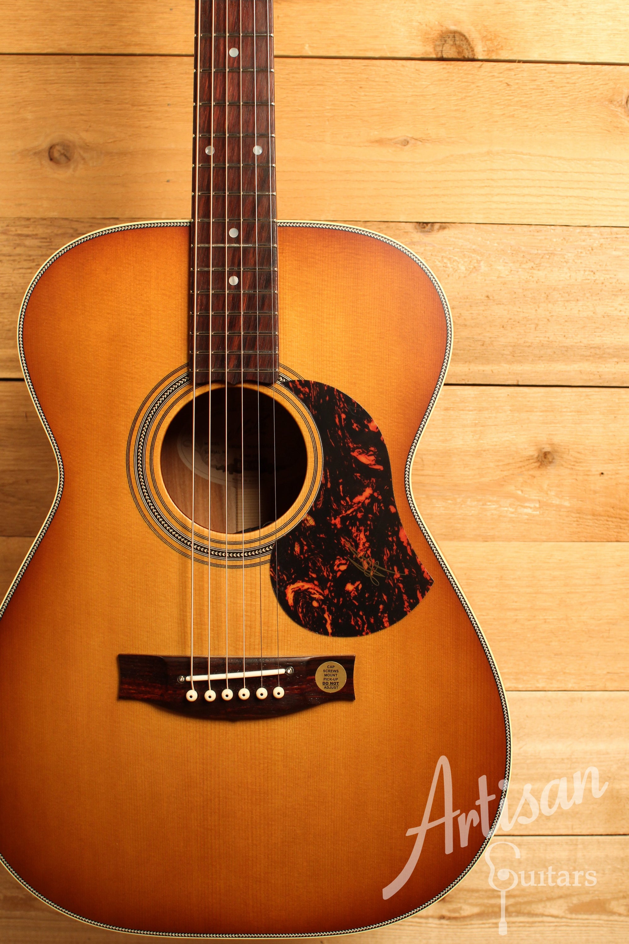 Maton EBG808 Nashville Series Sitka Spruce & Blackwood w/ Vintage Amber Sunburst Finish ID-13007 - Artisan Guitars