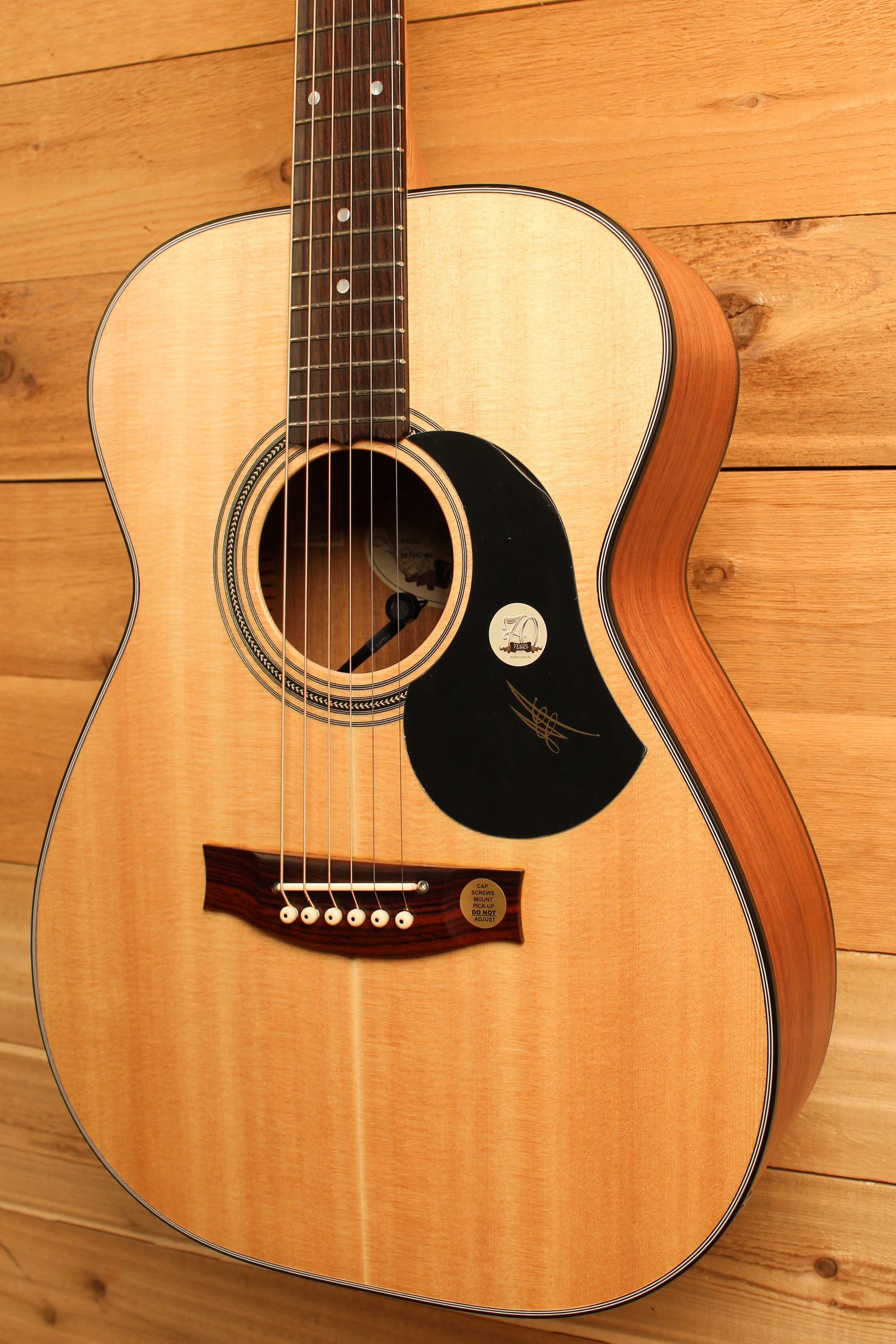 Maton EBG808 w/ AA Sitka Spruce & Blackwood  ID-13255 - Artisan Guitars