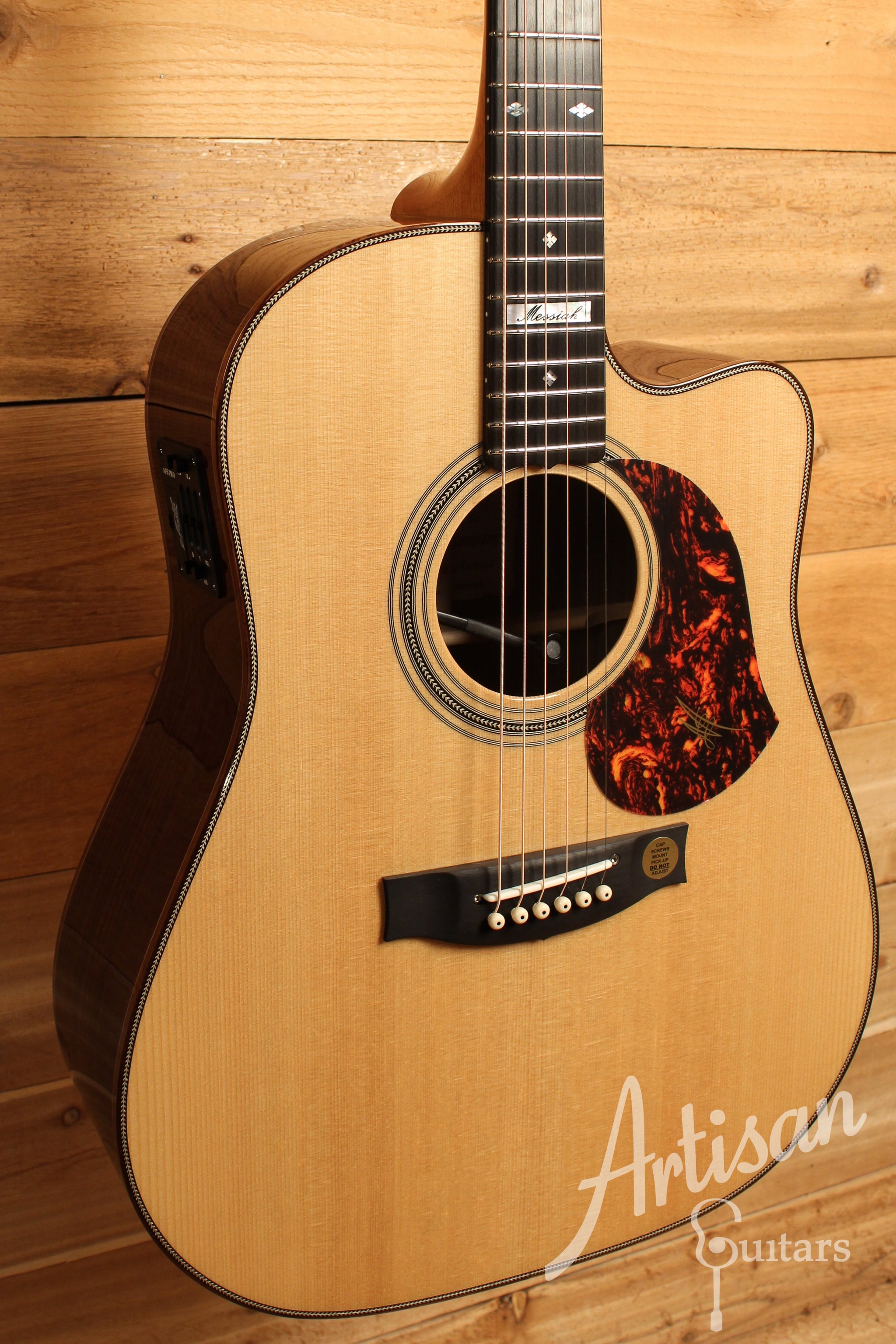 Maton EM100C Messiah Guitar Sitka Spruce & Indian Rosewood w/ AP5 Pro ID-12993 - Artisan Guitars