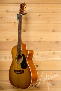 Maton EBG 808CLG Performer Series Guitar Bunya and Queensland Maple with Cutaway Pre-Owned 2015 ID-11045 - Artisan Guitars