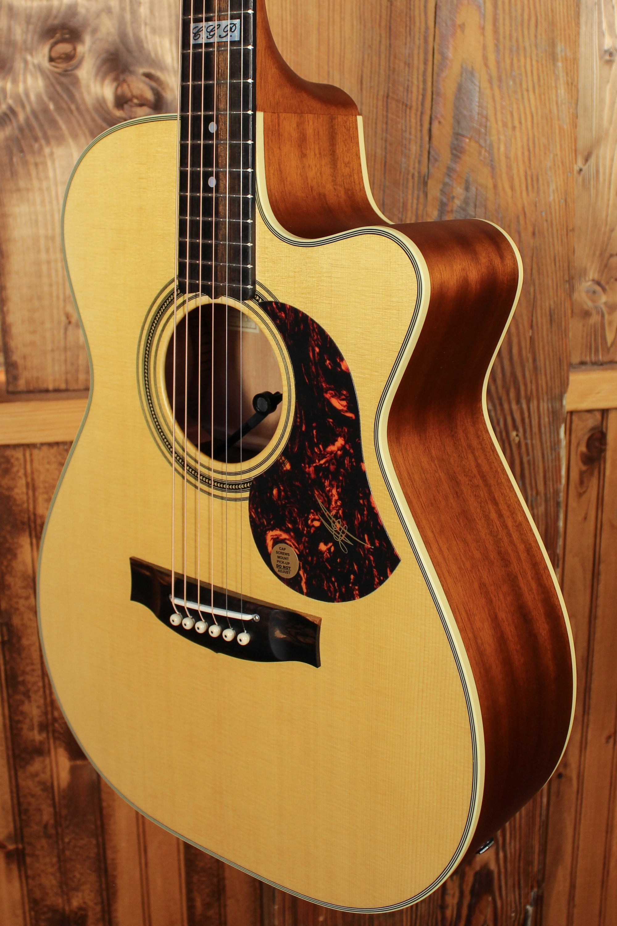 Maton EBG 808C TE Tommy Emmanuel Signature Guitar Cutaway ID-13790 - Artisan Guitars