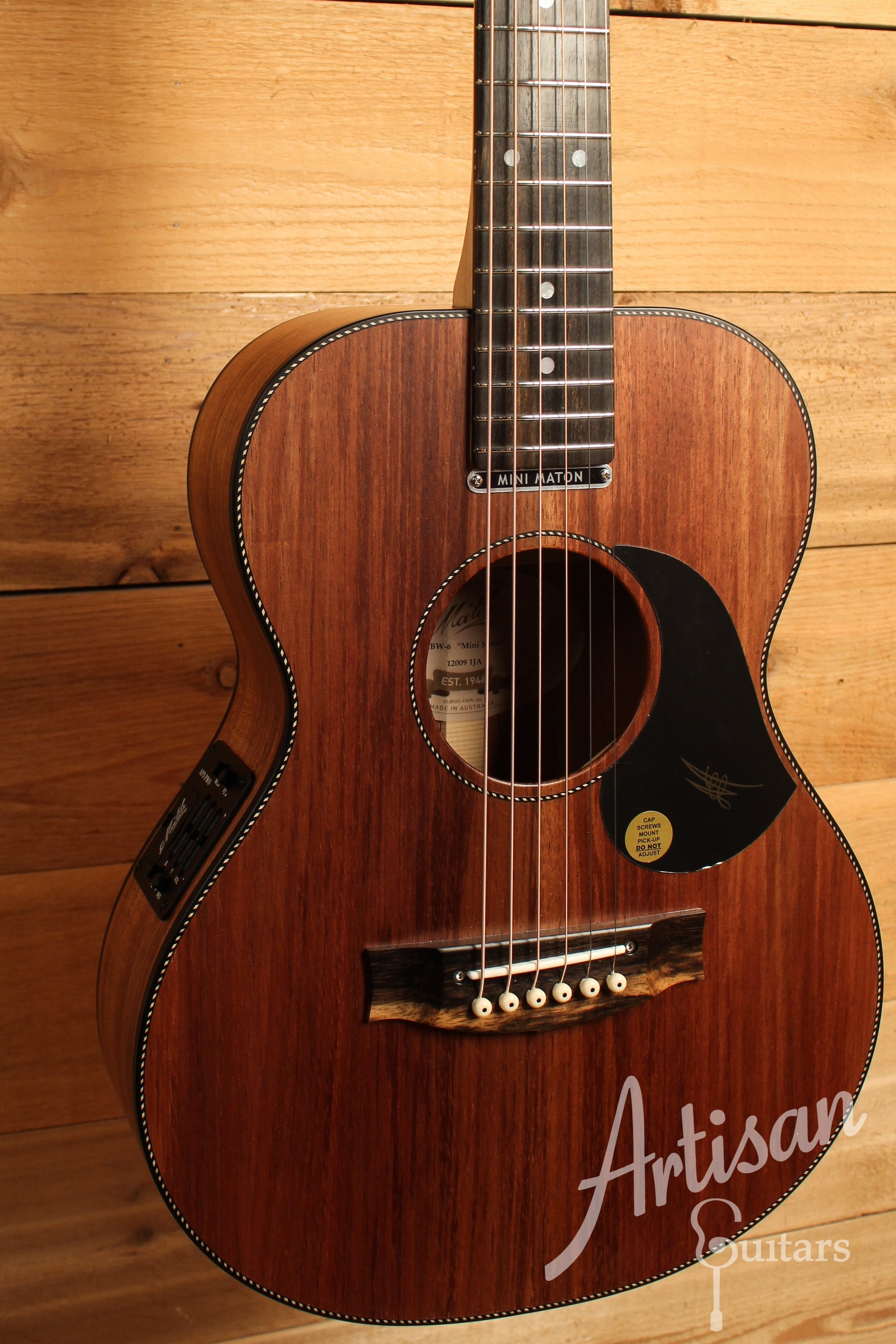 Maton EMBW6 Mini Guitar w/ Blackwood Top, Back & Sides and AP5 Pro Pickup System ID-13010 - Artisan Guitars