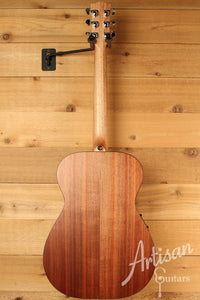 Maton SRS808 Guitar Western Red Cedar and Solid Blackwood ID-12690 - Artisan Guitars