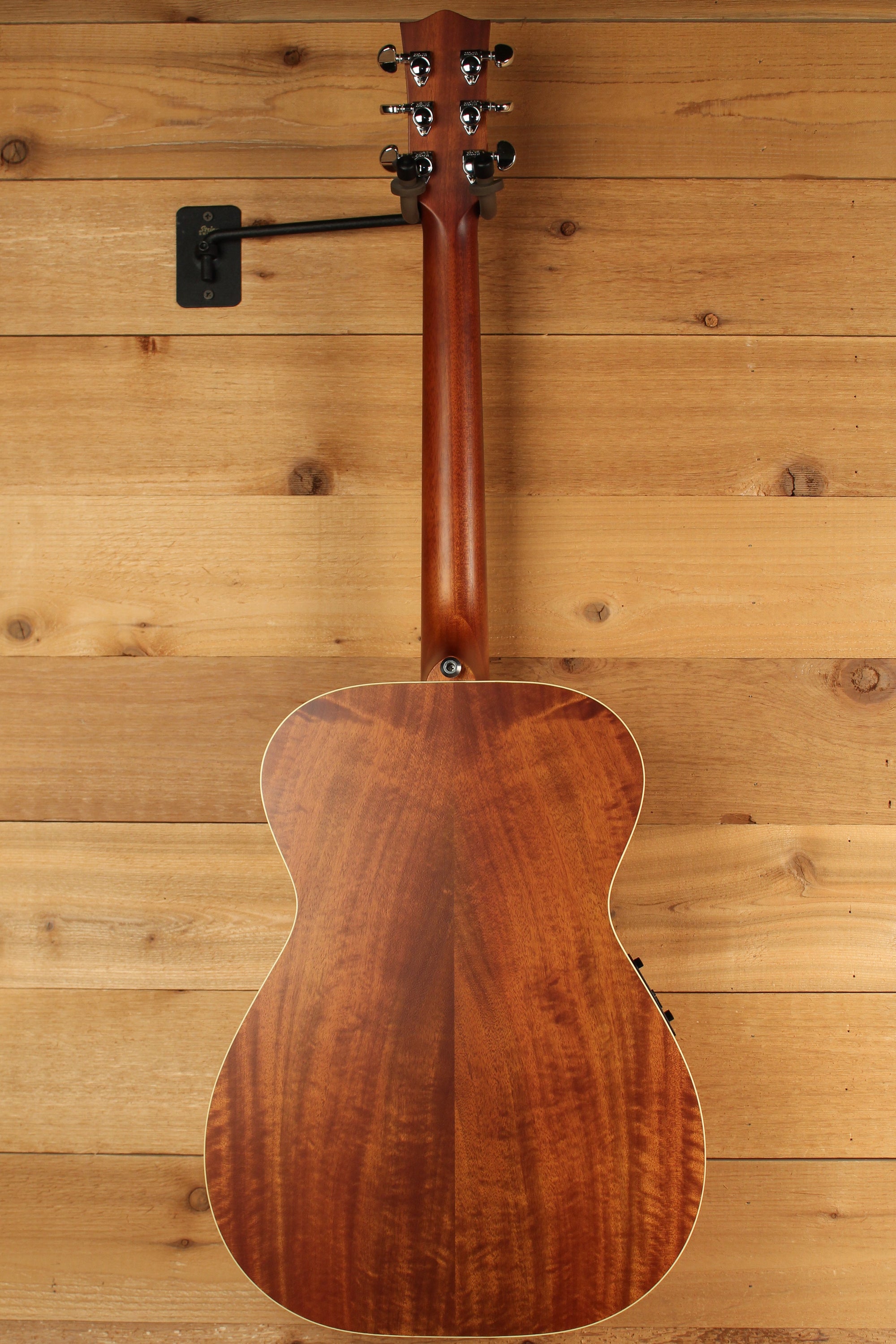 Maton EBG 808 TE Tommy Emmanuel Signature Guitar ID-13322 - Artisan Guitars