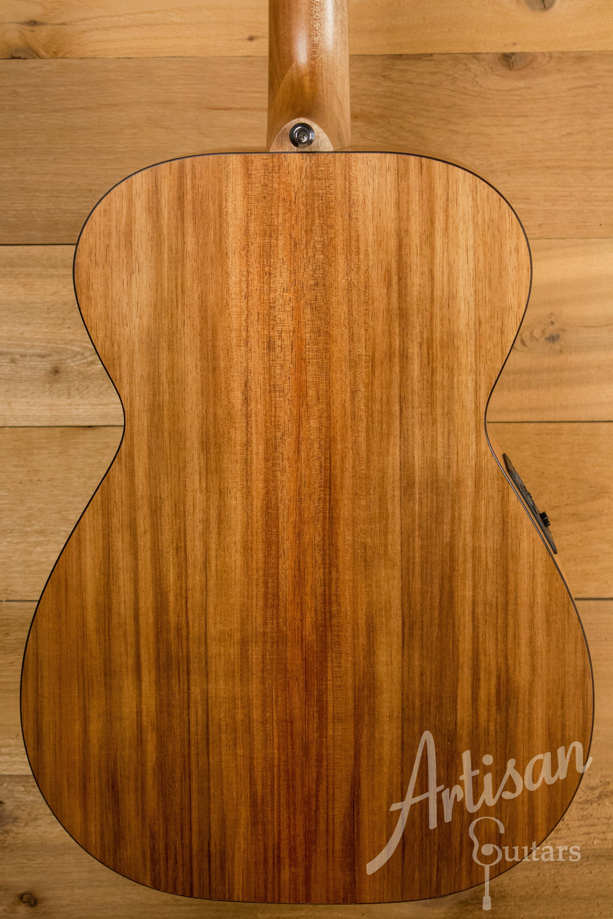 Maton EBG808 Sitka Spruce and Blackwood Pre-Owned 2012 ID-11118 - Artisan Guitars