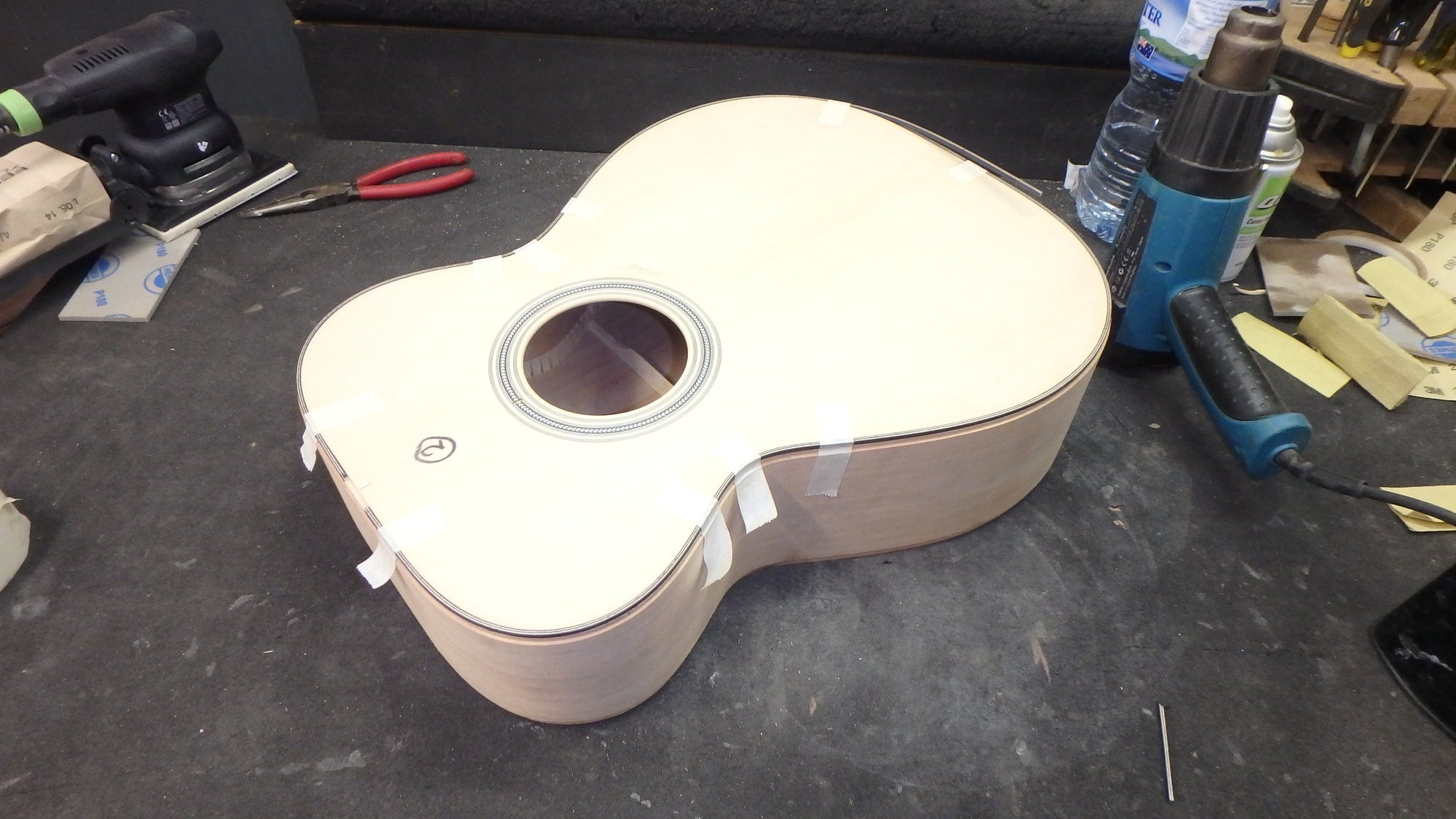 Maton T.E Personal Guitar Sitka Spruce and AAA"Bees Wings" Queensland Maple ID-11063 - Artisan Guitars