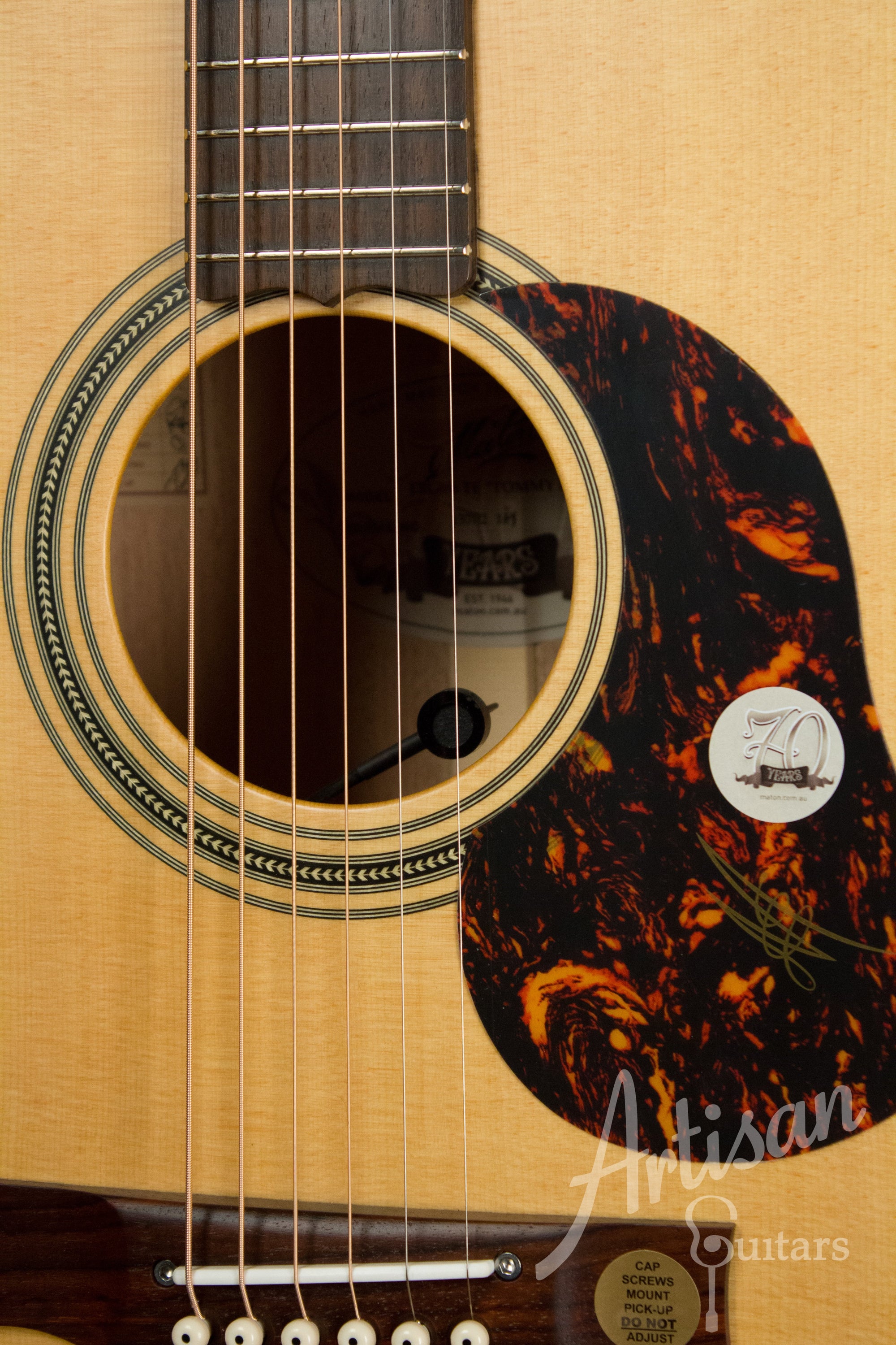 Maton EBG 808 TE Tommy Emmanuel Signature Guitar ID-11058 - Artisan Guitars