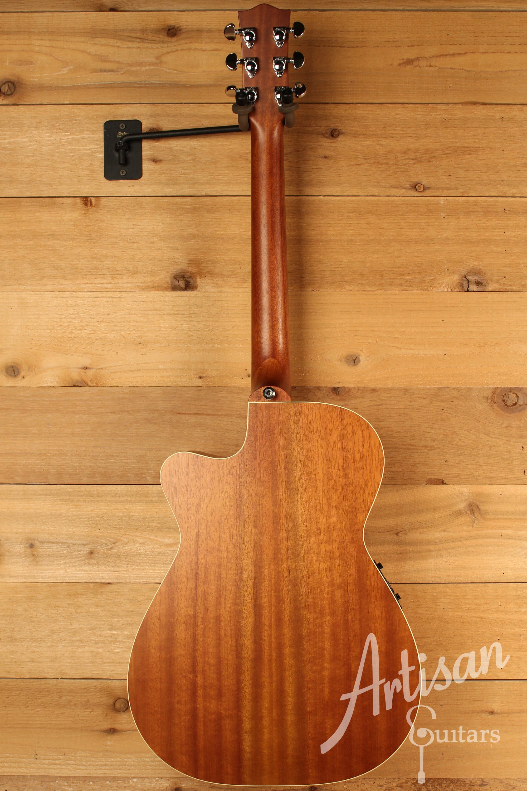 Maton EBG 808C TE Tommy Emmanuel Signature Guitar w/ Cutaway ID-13016 - Artisan Guitars