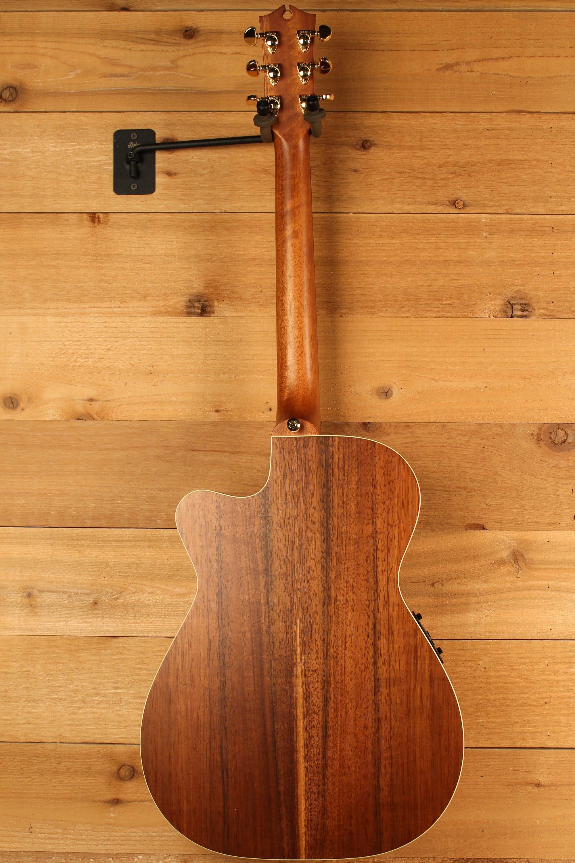 Maton EBG808C Nashville Series Sitka Spruce and Australian Blackwood and Cutaway ID-13434 - Artisan Guitars