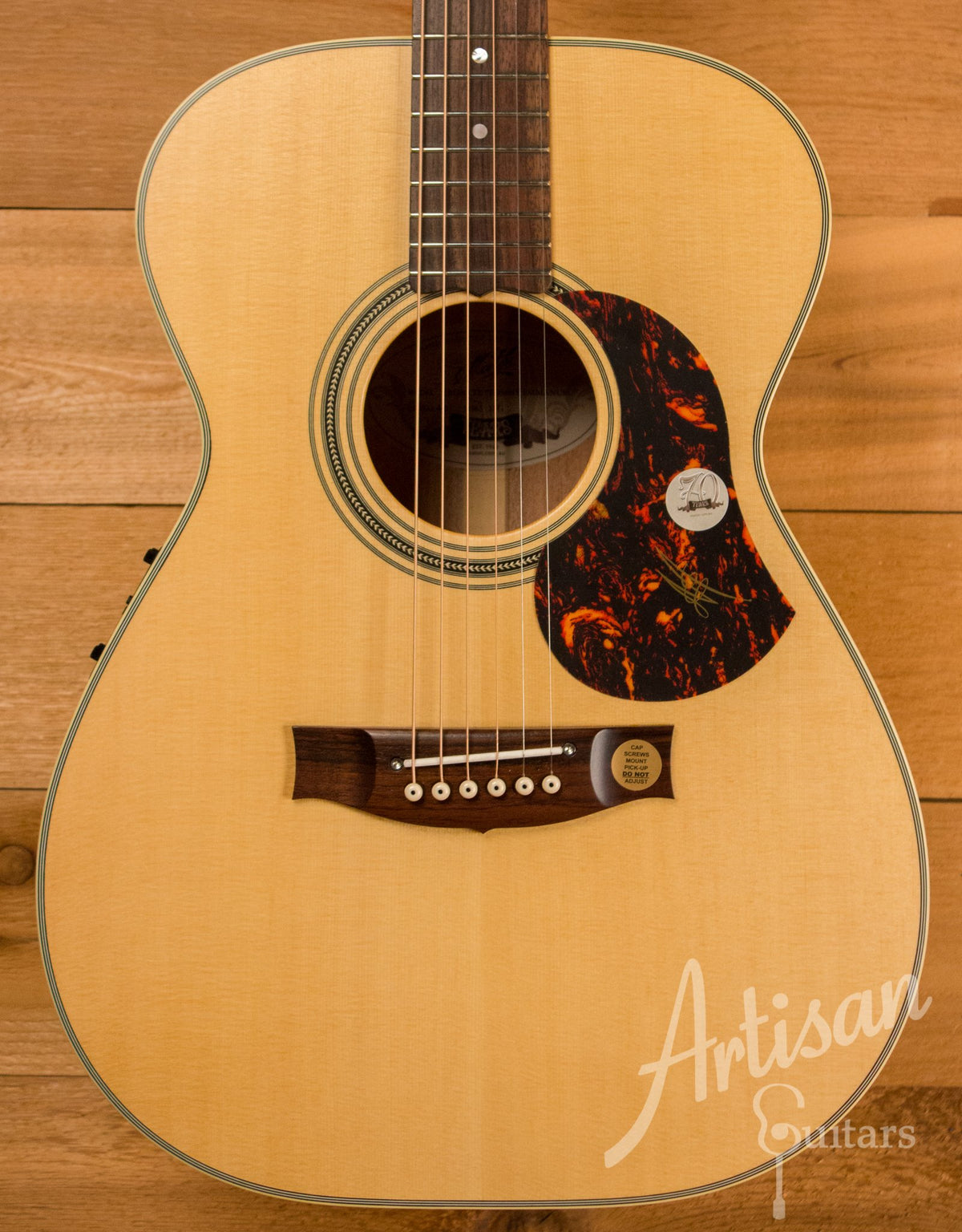 Maton EBG 808 TE Tommy Emmanuel Signature Guitar ID-10824 - Artisan Guitars