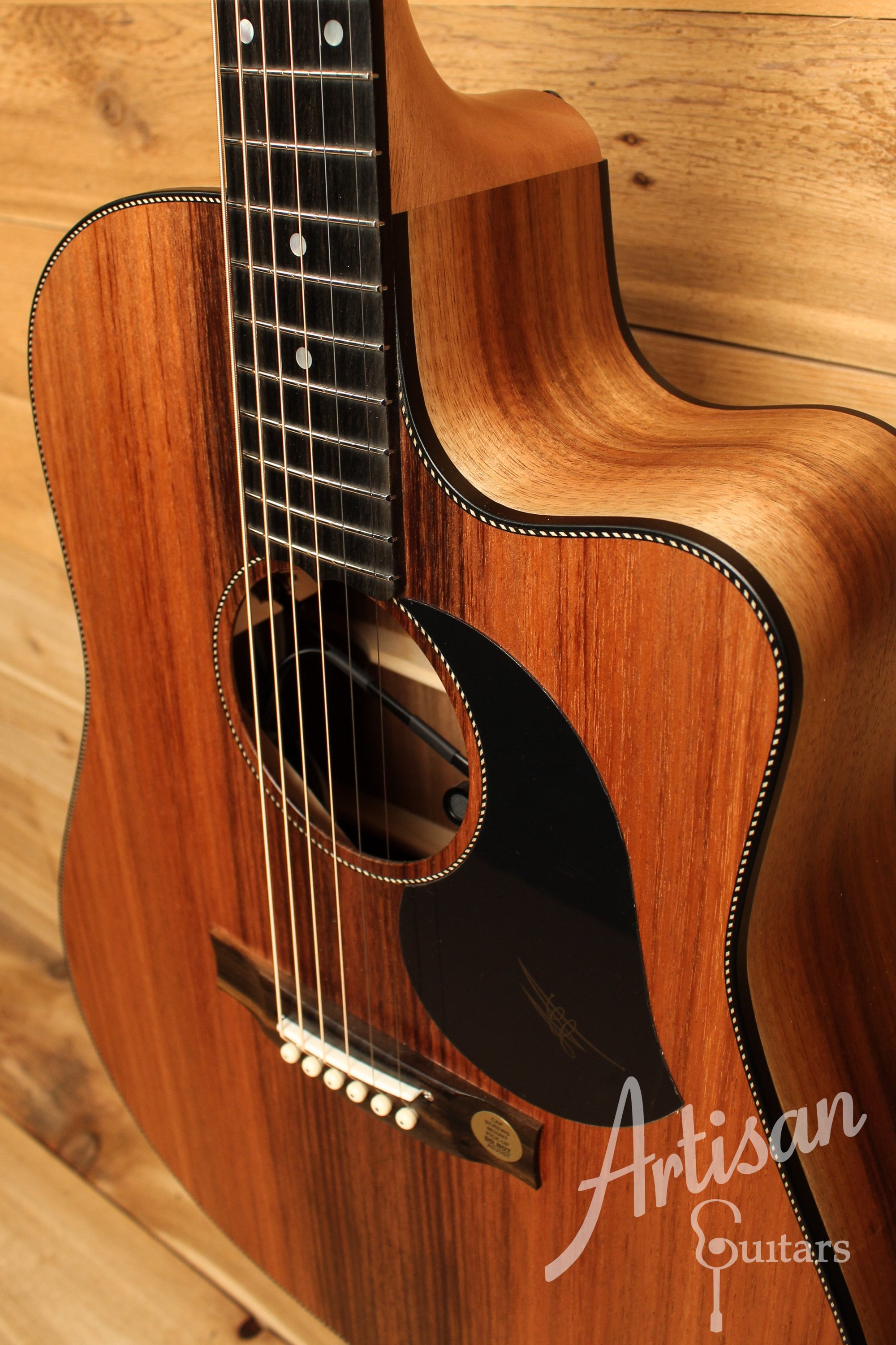 Maton EBW70C Blackwood Dreadnought w/ AP5 Pro ID-12772 - Artisan Guitars