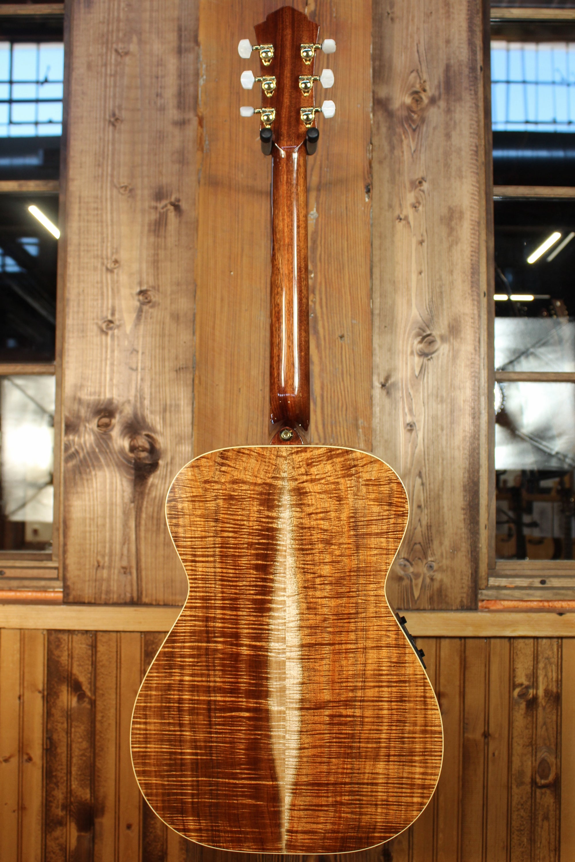 Maton WA May Custom Shop 808 Guitar w/ Sitka Spruce and Fiddleback Blackwood - Artisan Guitars
