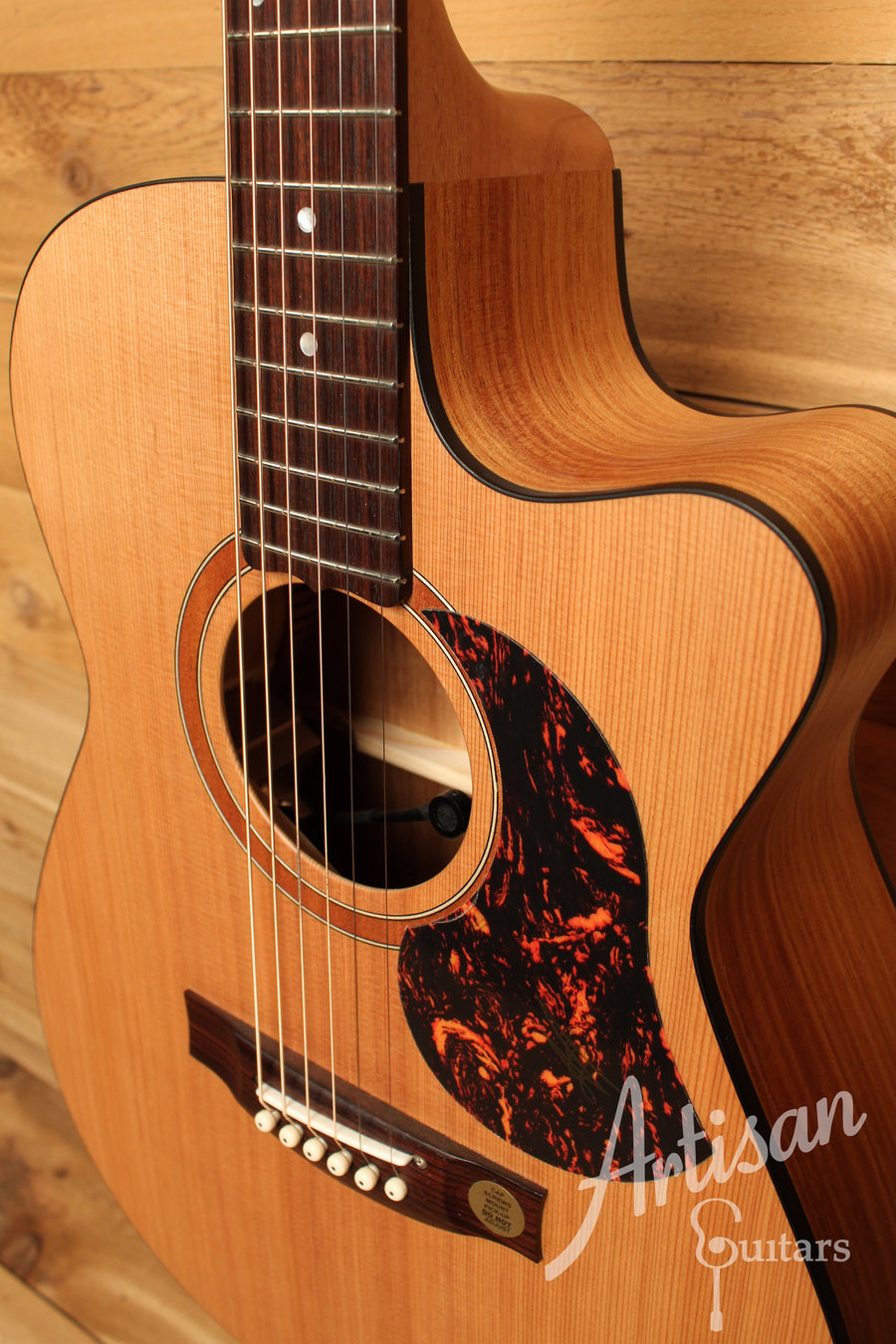 Maton SRS808C Guitar Western Red Cedar and Solid Blackwood w/ Cutaway ID-12774 - Artisan Guitars