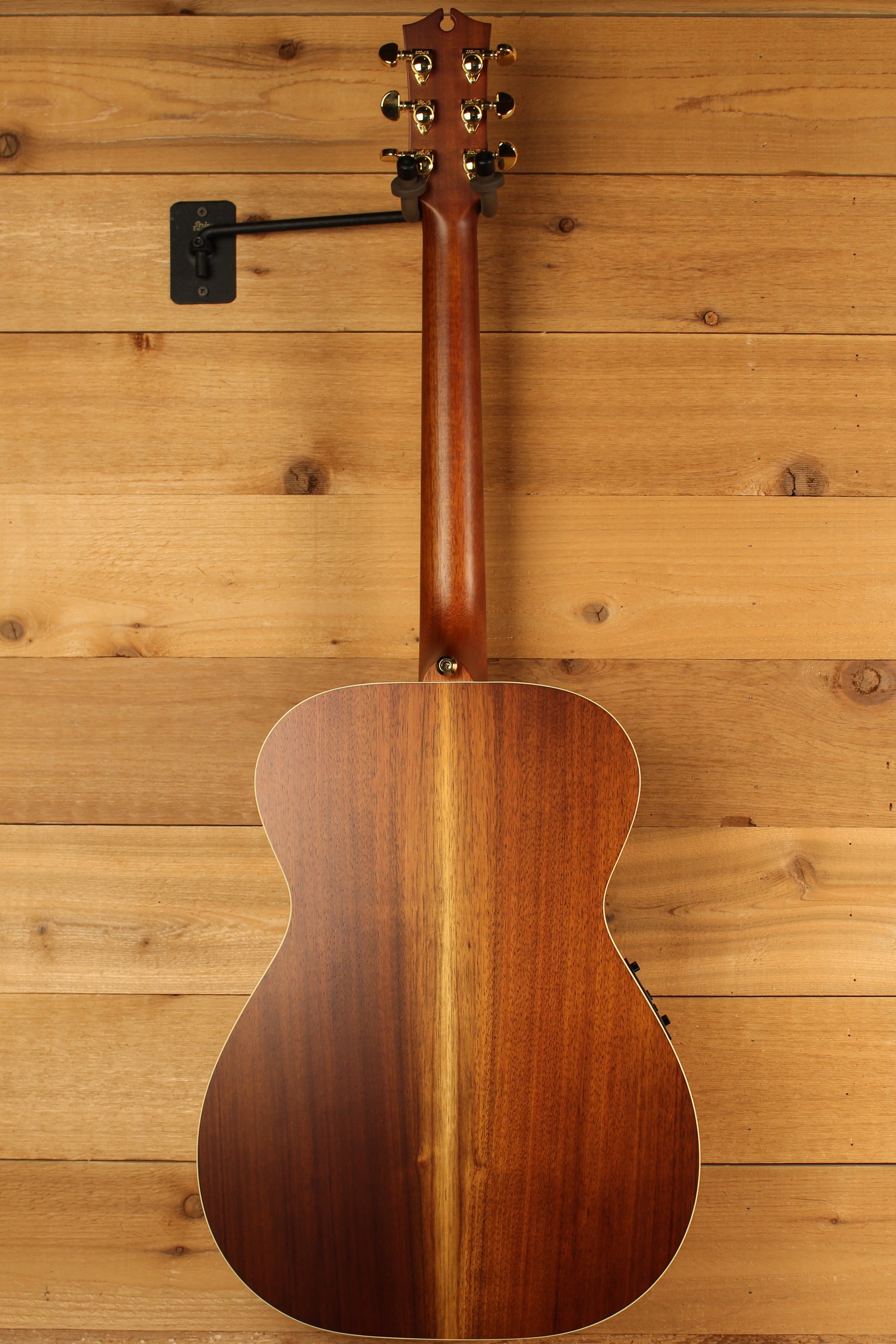 Maton EBG808 Nashville Series Sitka Spruce and Australian Blackwood ID-13432 - Artisan Guitars