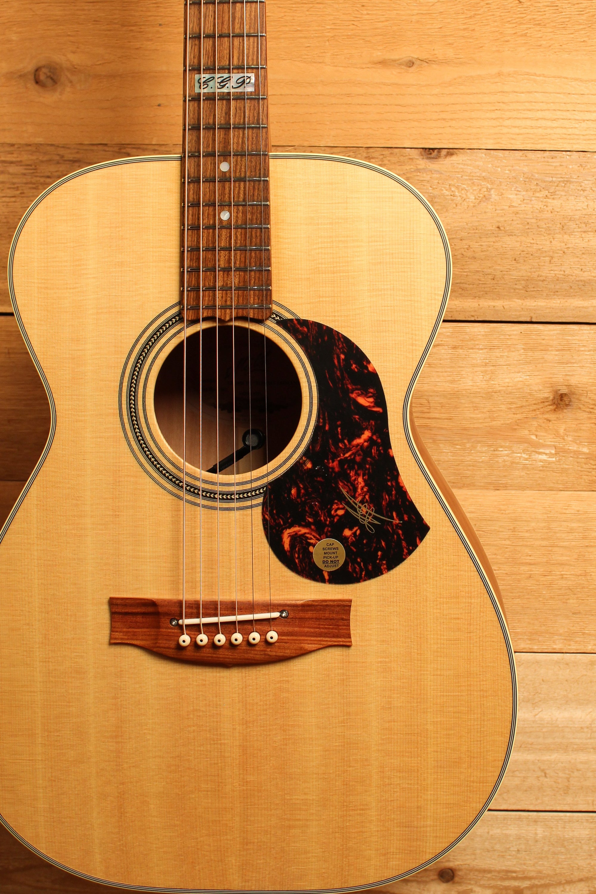 Maton EBG 808 TE Tommy Emmanuel Signature Guitar  ID-13367 - Artisan Guitars
